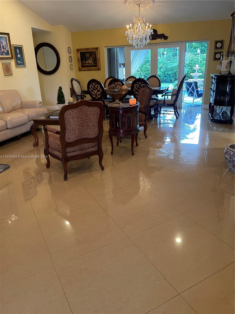 13445 SW 89th Ter