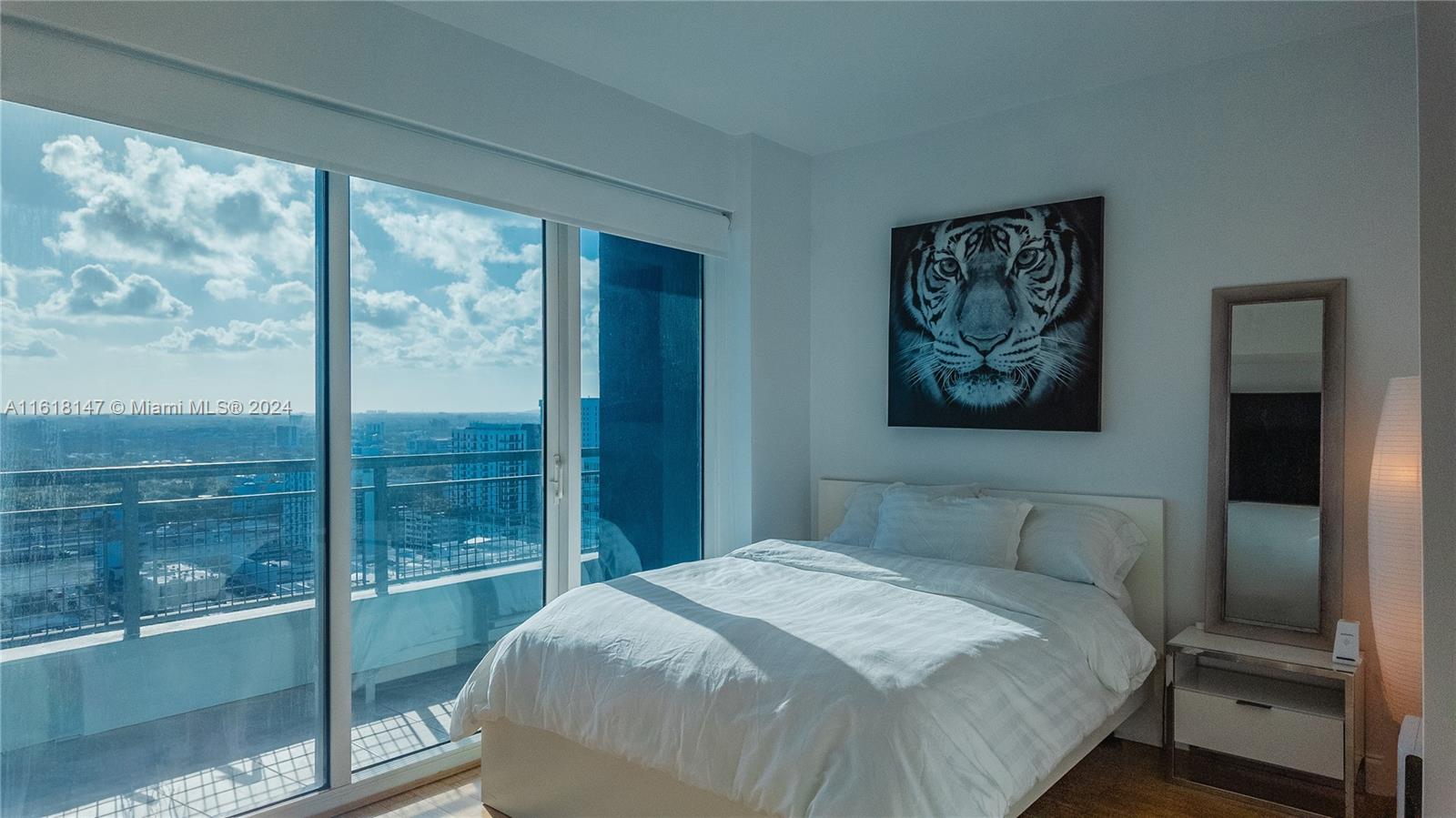 60 SW 13th St # 2003