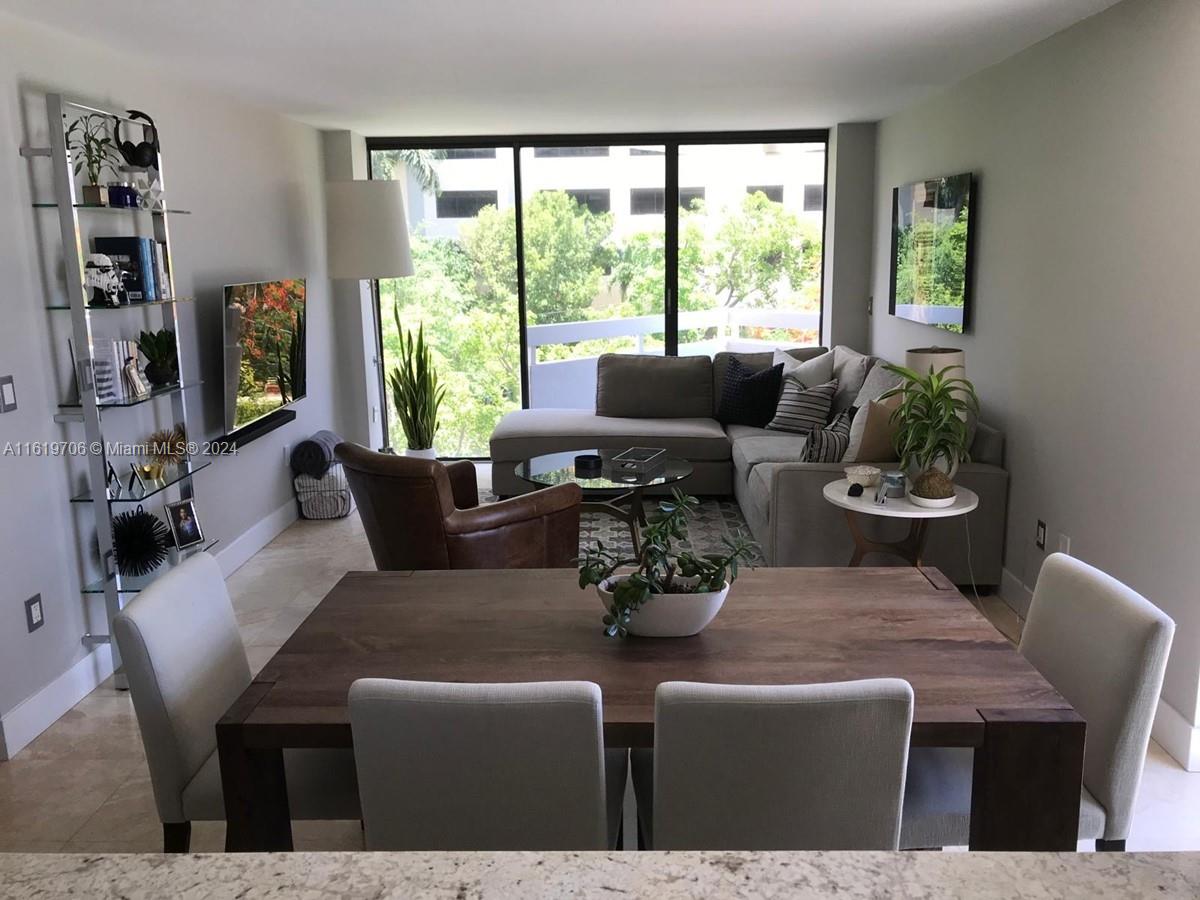 2501 Brickell Ave # 306