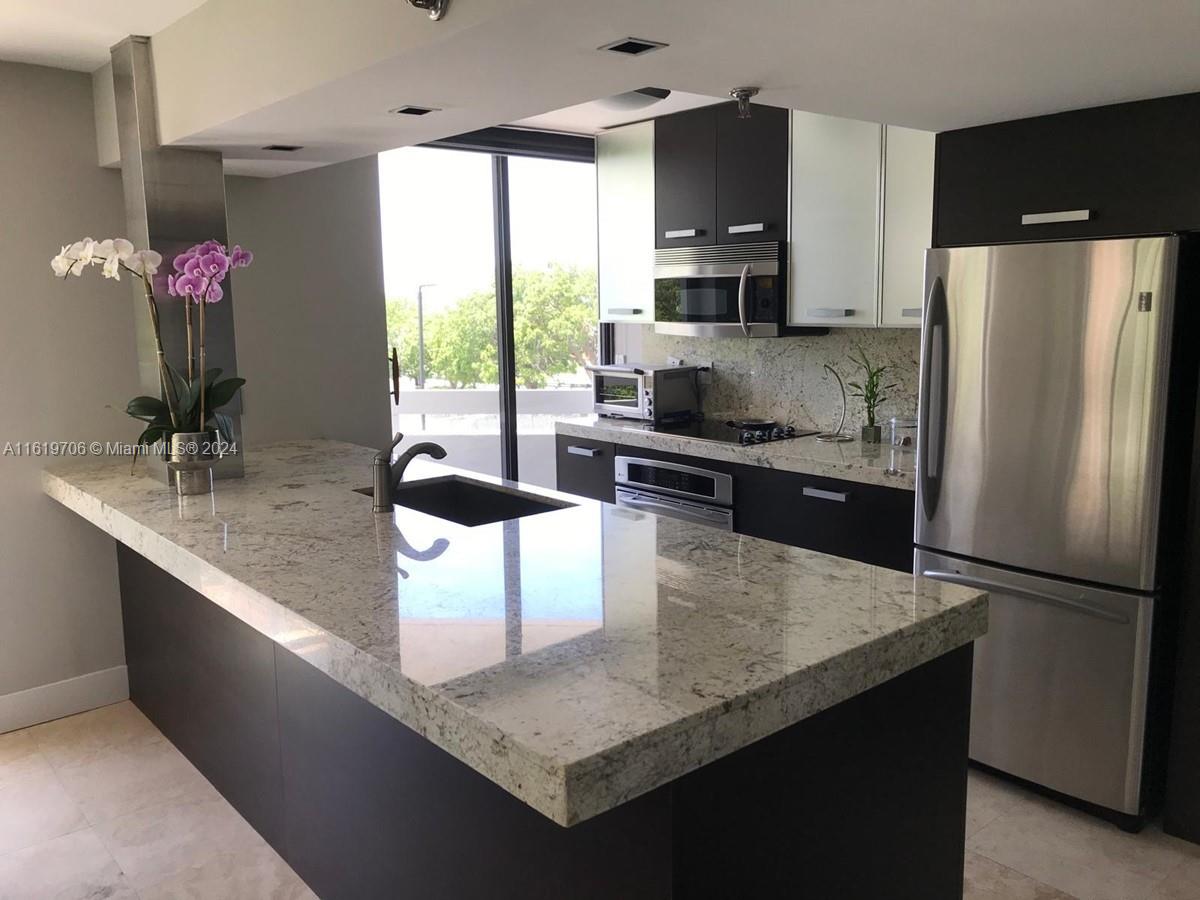 2501 Brickell Ave # 306