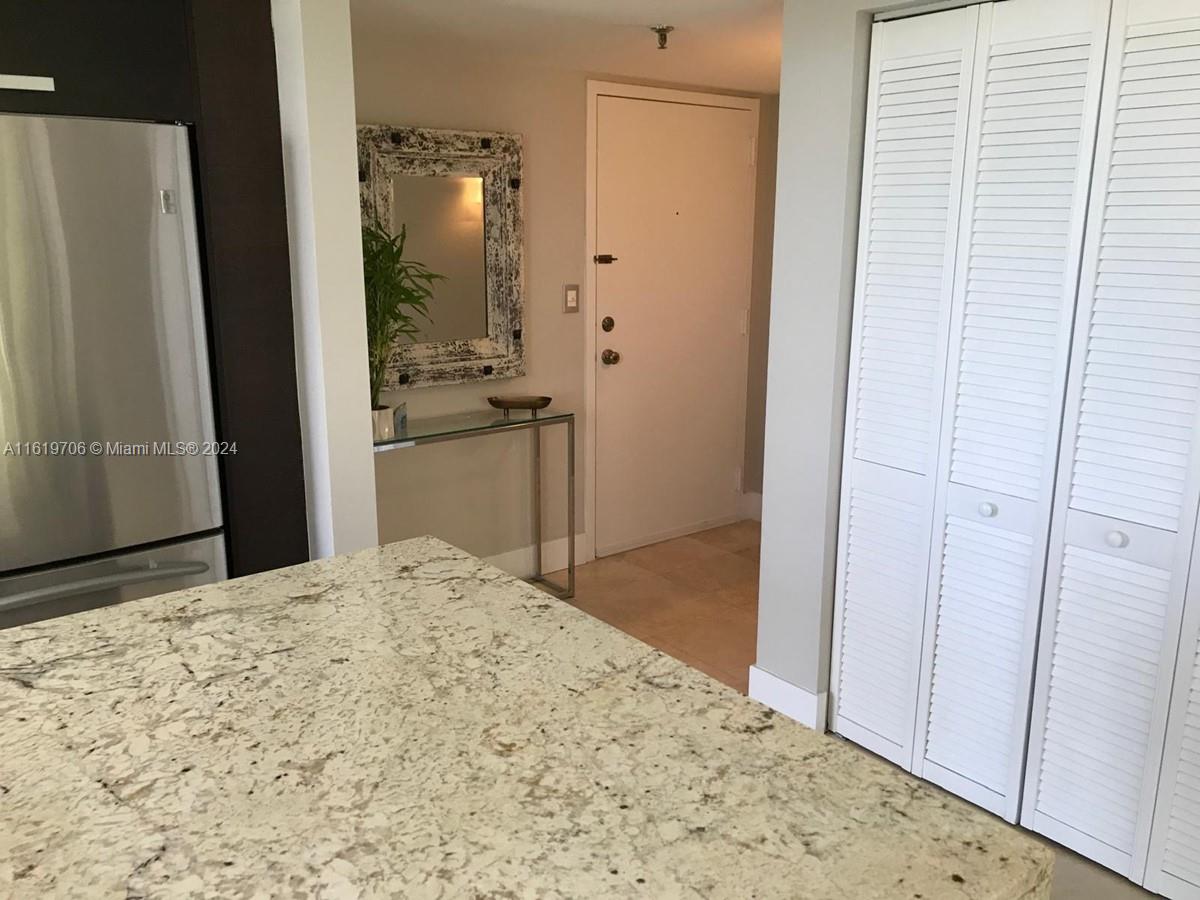 2501 Brickell Ave # 306