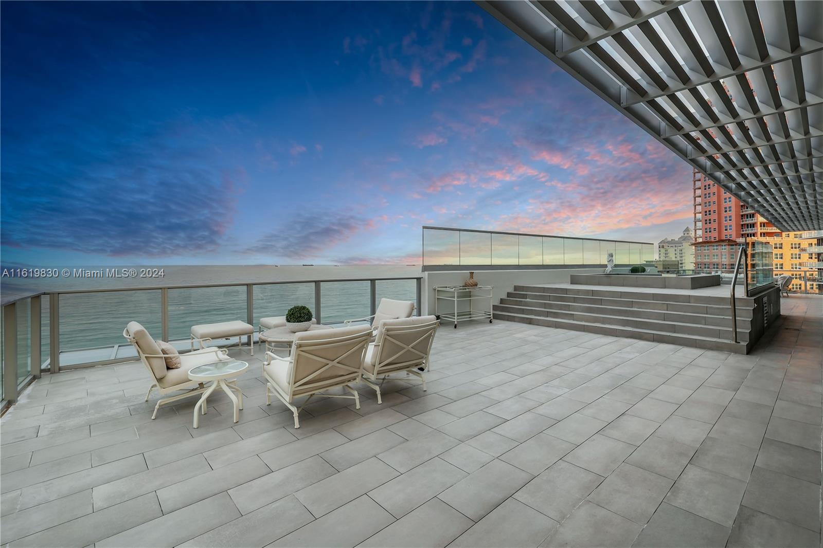 2200 N Ocean Blvd # N605