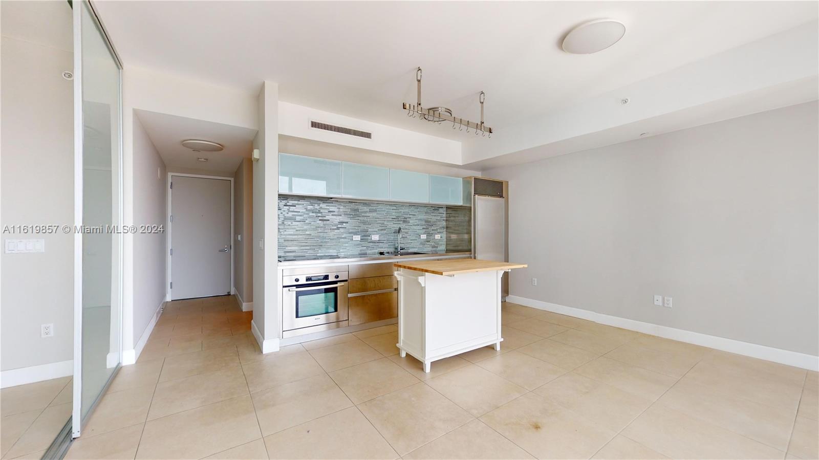 1040 Biscayne Blvd # 2205