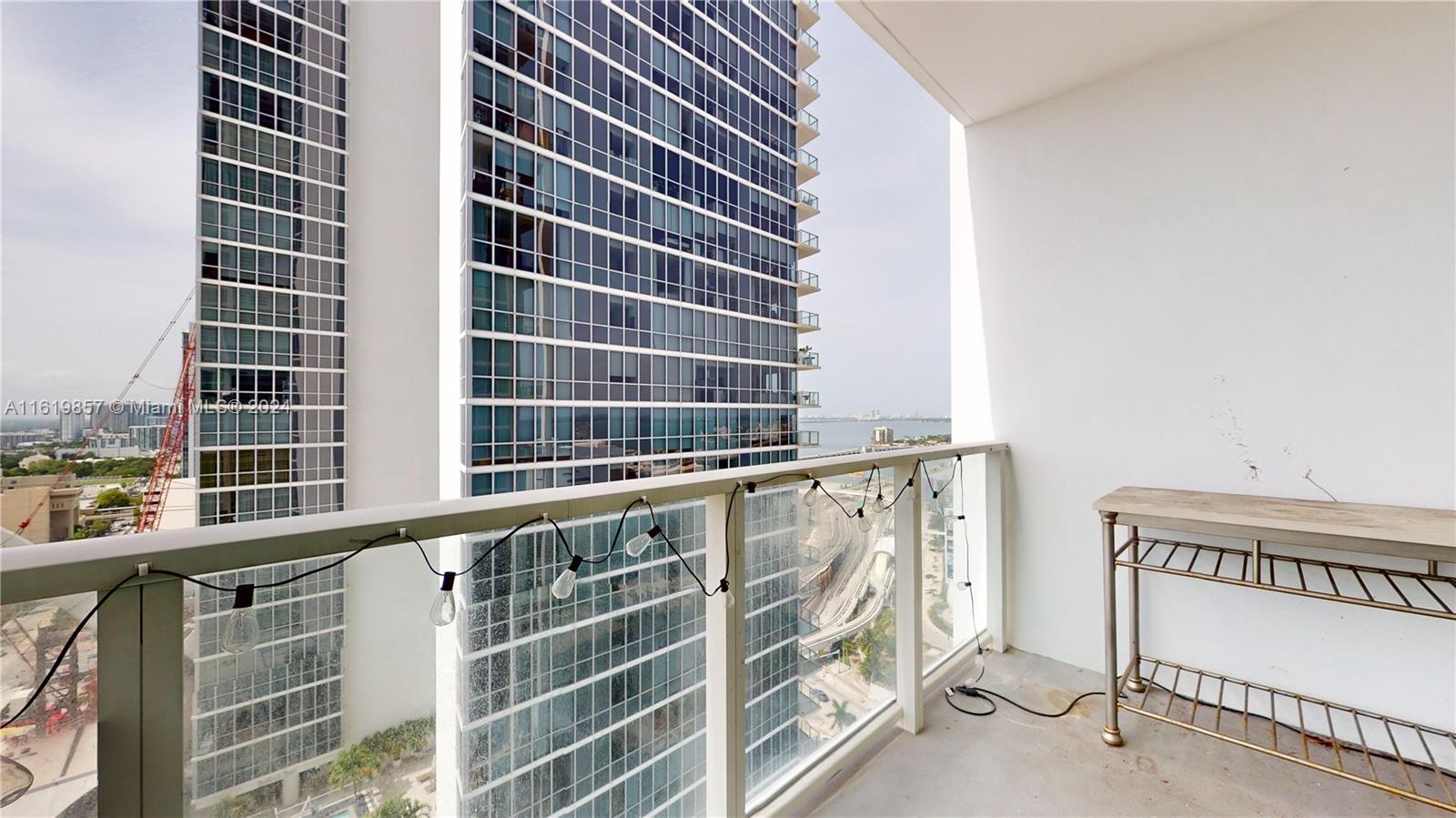 1040 Biscayne Blvd # 2205