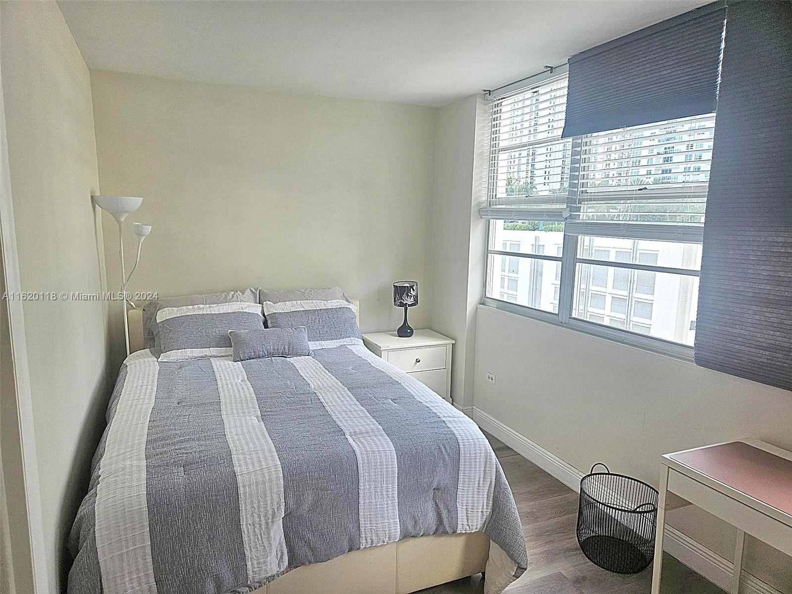 825 Brickell Bay Dr # 1249