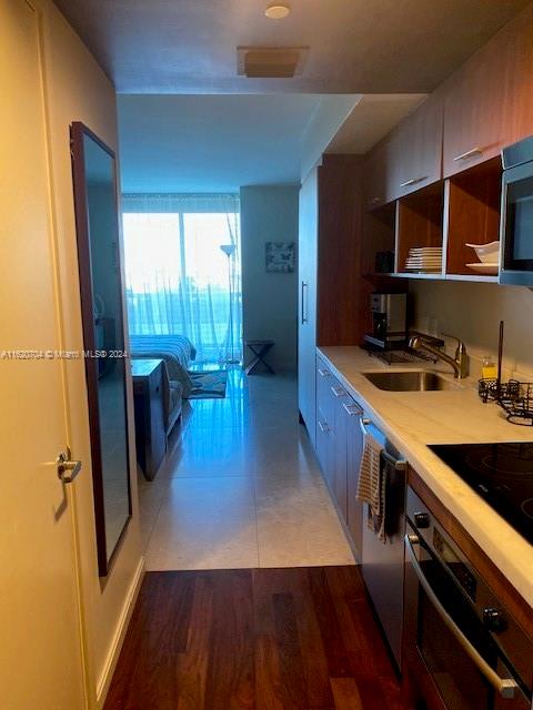 50 Biscayne Blvd # 709