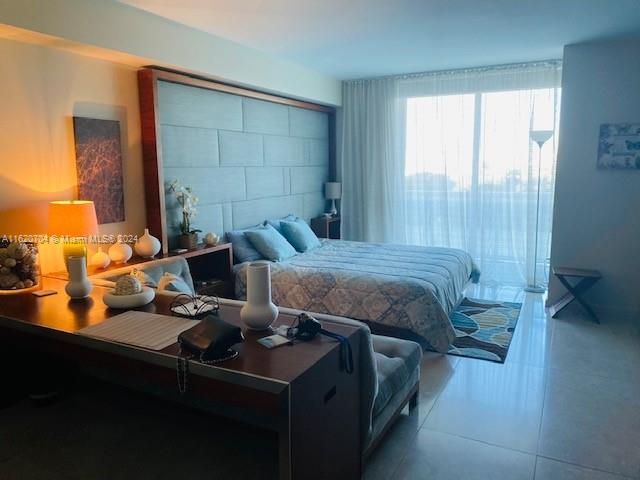 50 Biscayne Blvd # 709