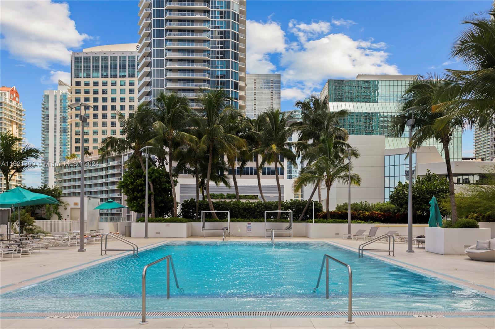 950 Brickell Bay Dr # 501