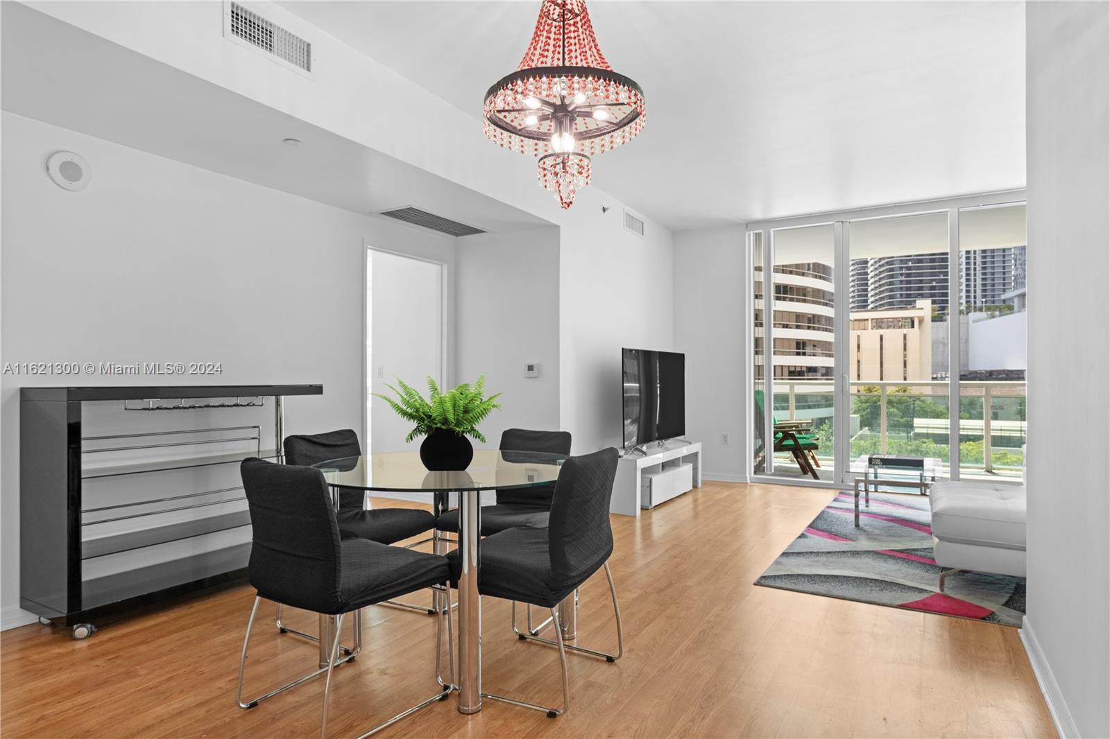 950 Brickell Bay Dr # 501
