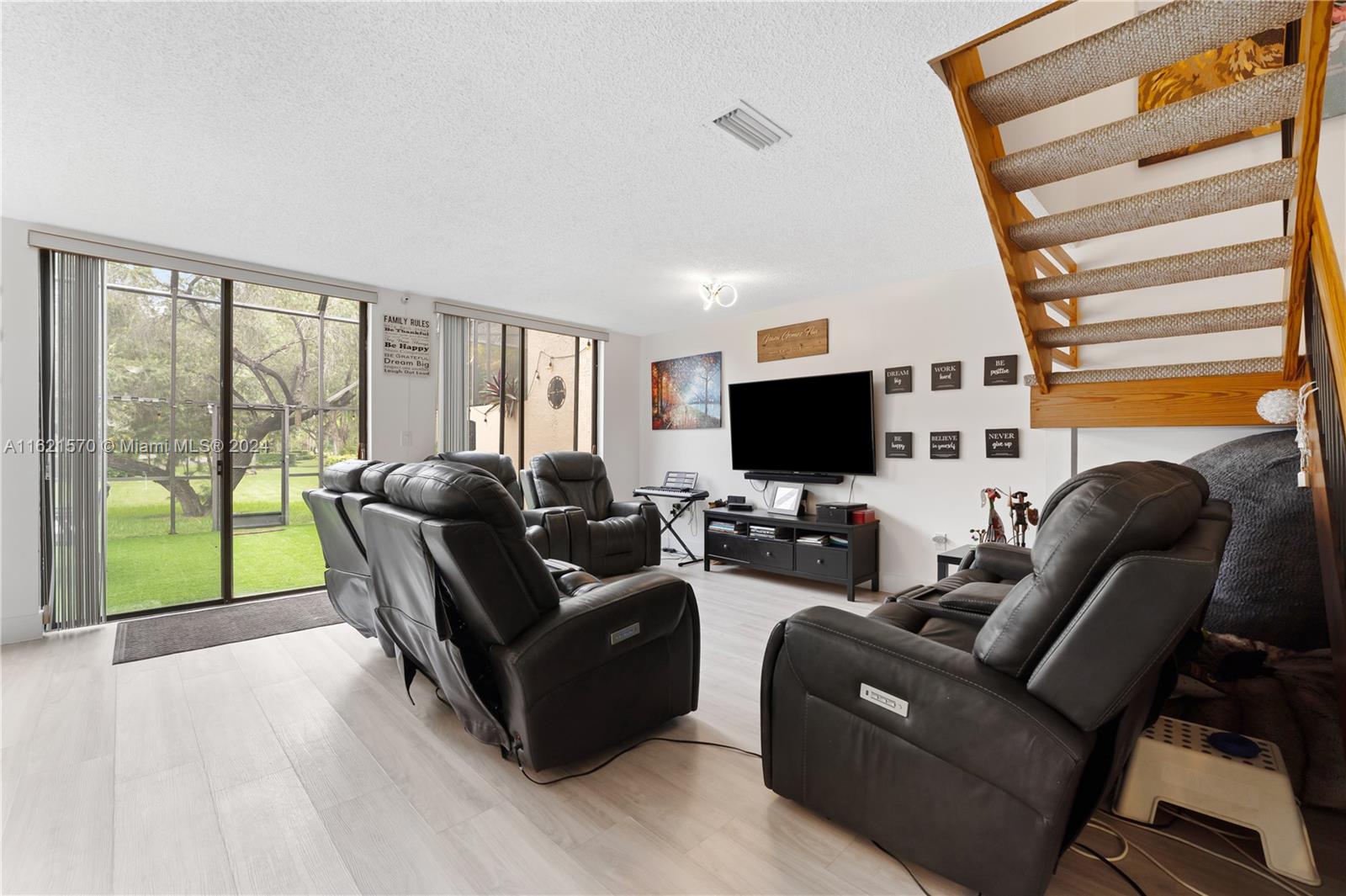 10103 Costa Del Sol Blvd # 56 Unit: F-56