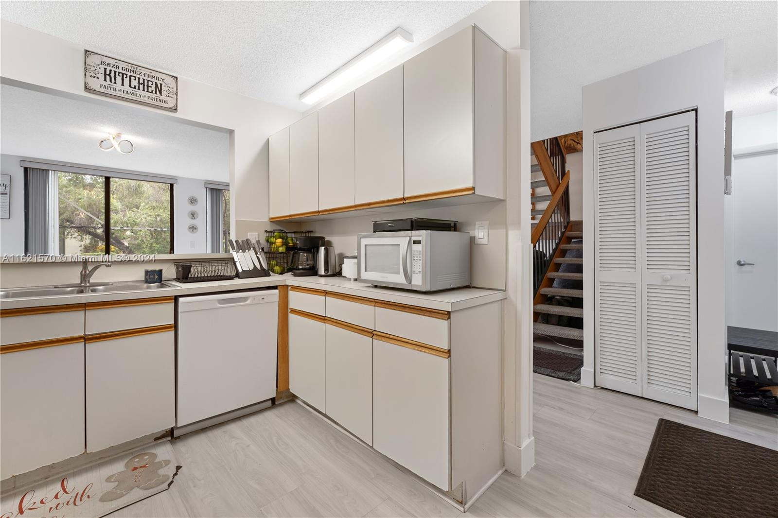 10103 Costa Del Sol Blvd # 56 Unit: F-56