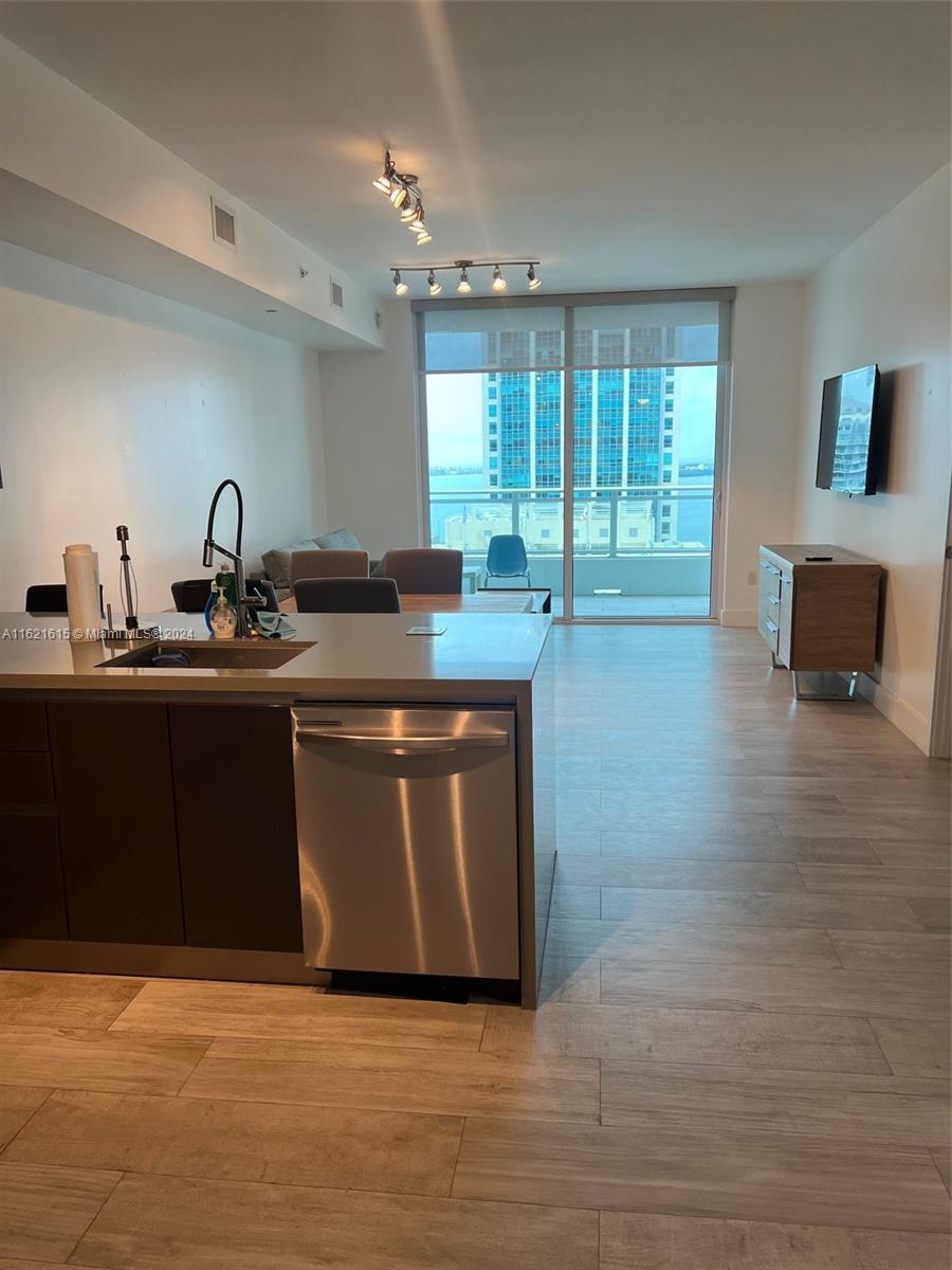 1080 Brickell Ave # 2602
