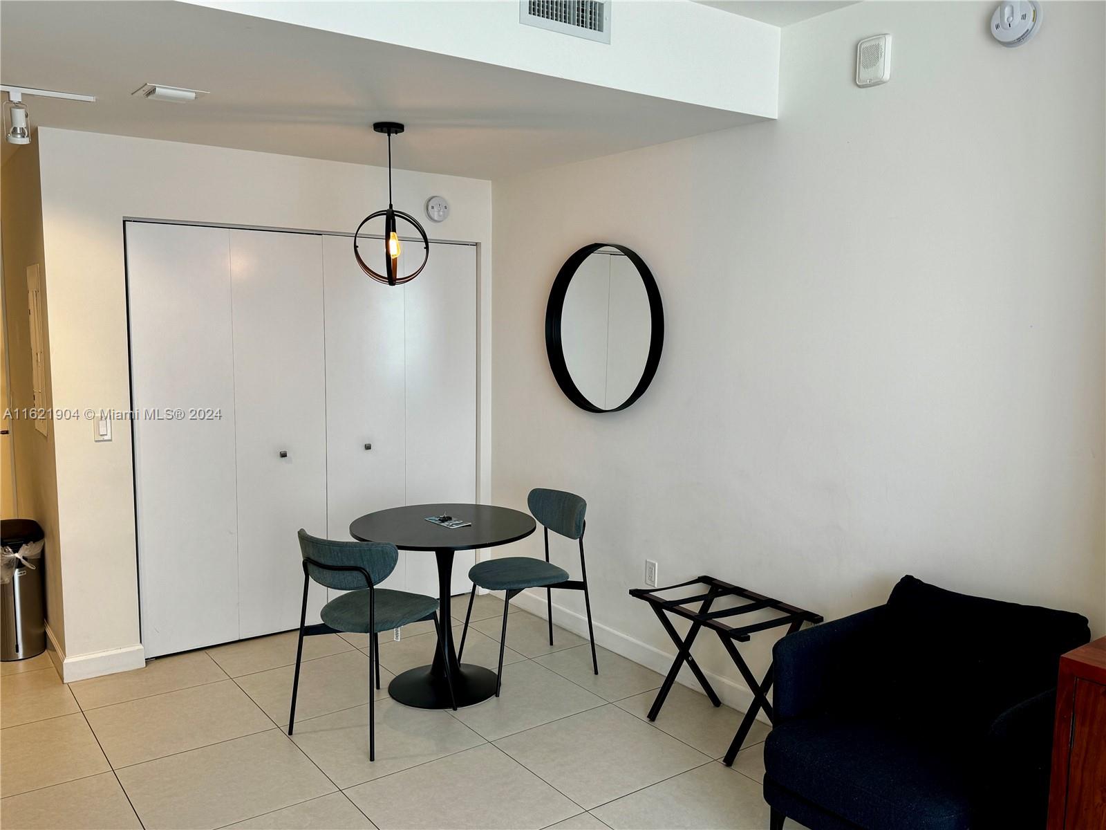 5350 NW 84th Ave # 610