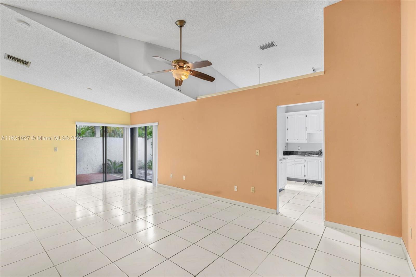 6604 SW 152nd Pl # 04 Unit: 26-04