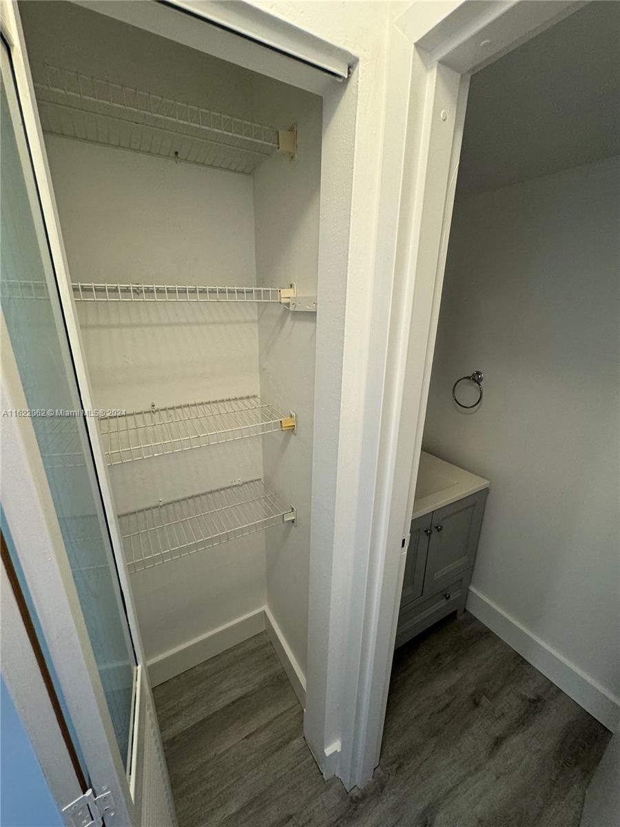 200 SE 15th Rd # 10G