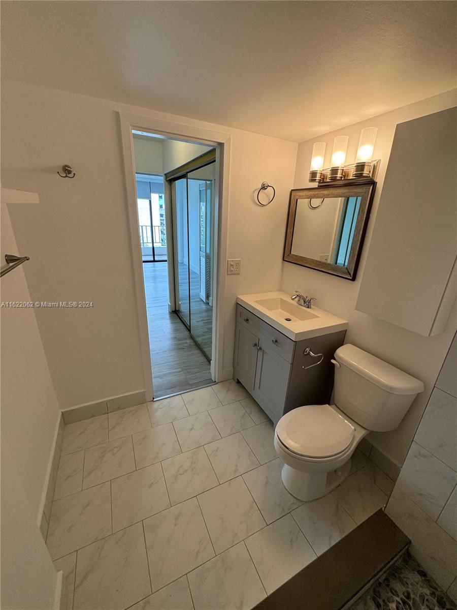 200 SE 15th Rd # 10G