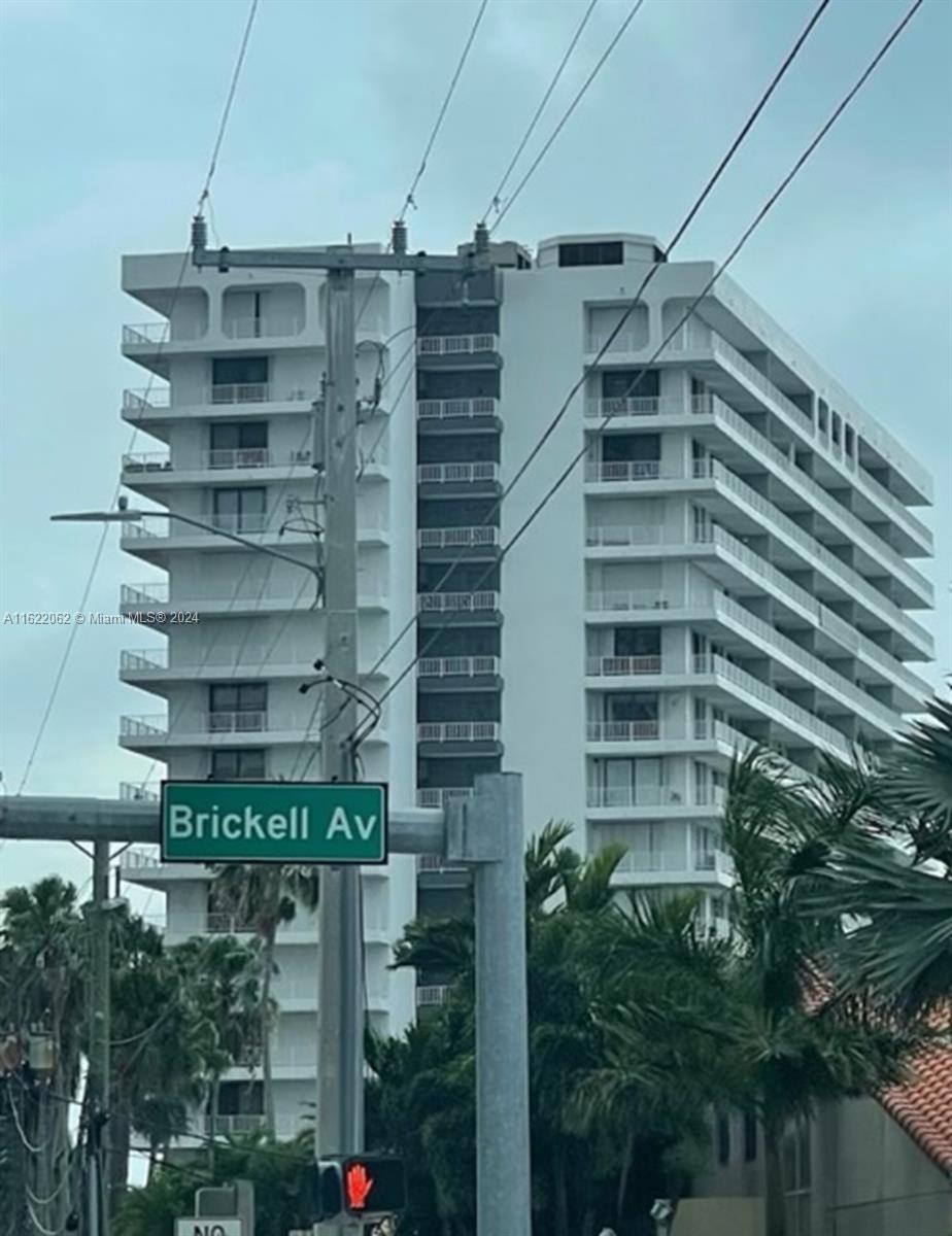 200 SE 15th Rd # 10G