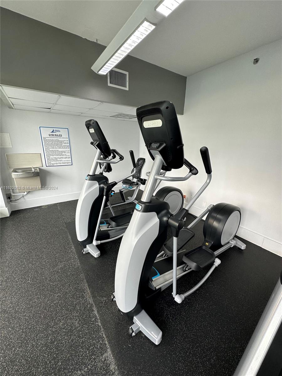 200 SE 15th Rd # 10G