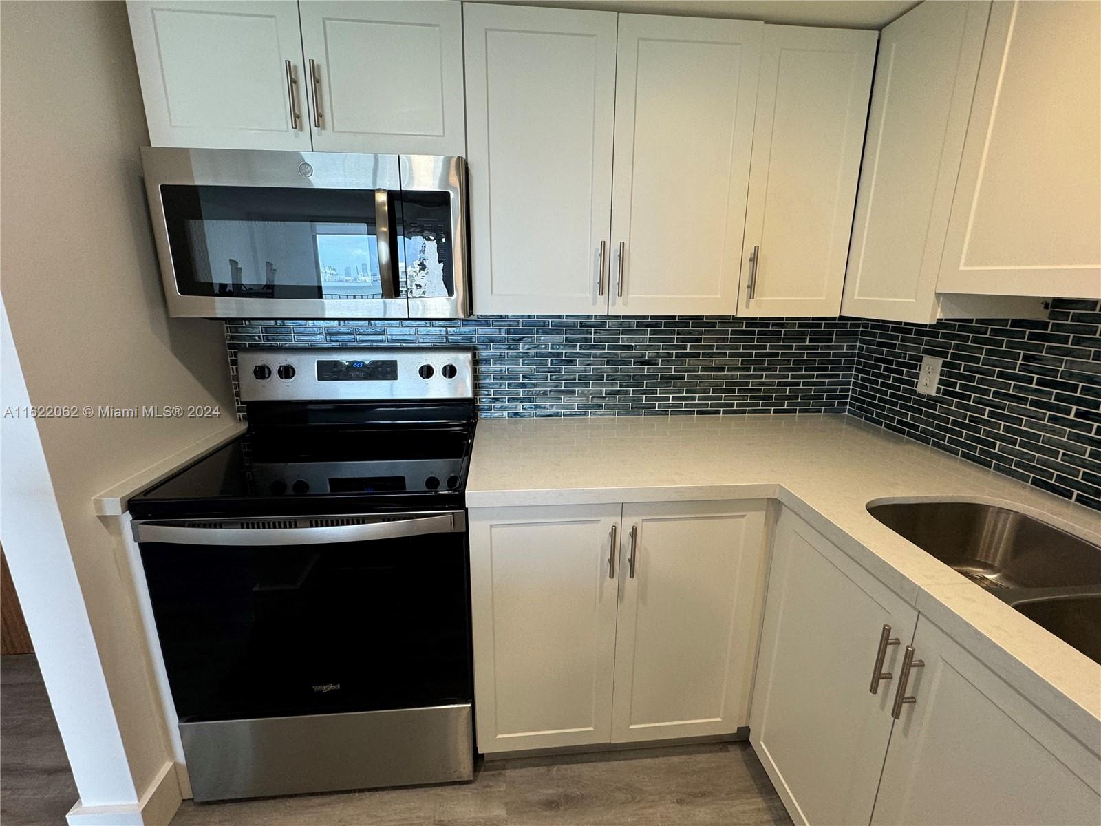 200 SE 15th Rd # 10G