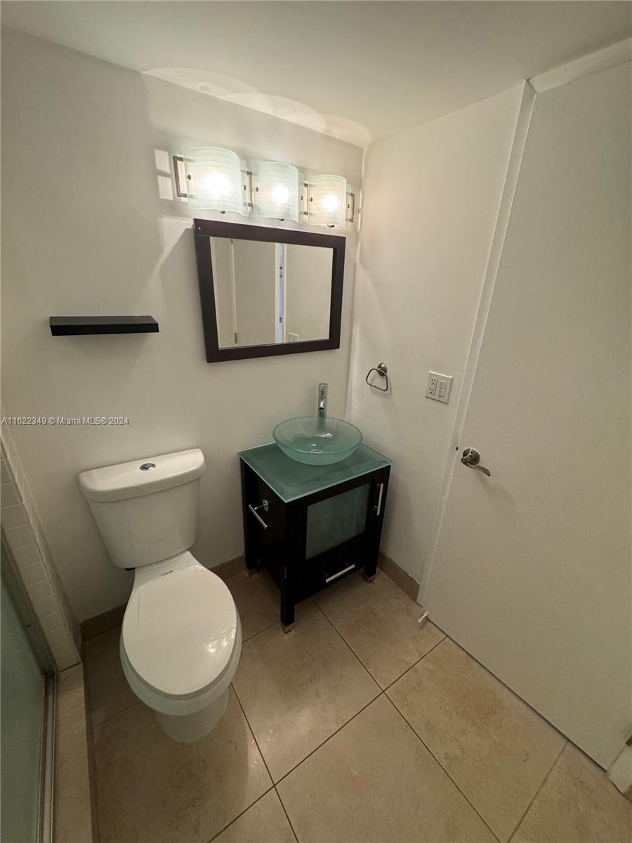 200 SE 15th Rd # 4F