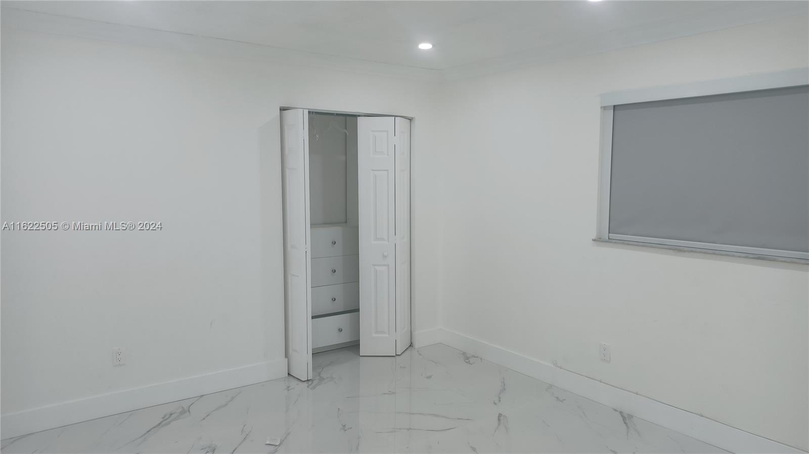 525 NW 136th Ct