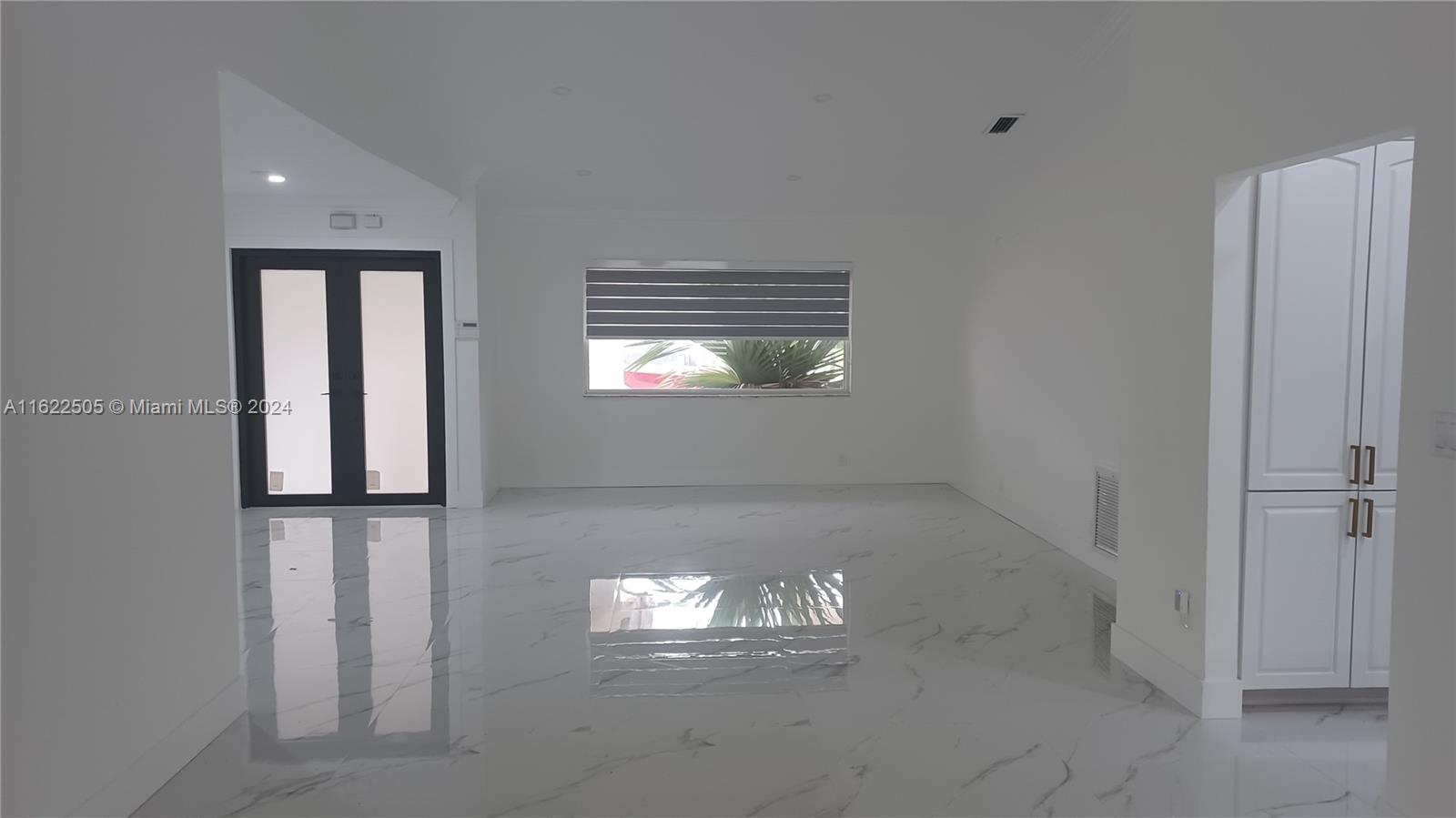 525 NW 136th Ct
