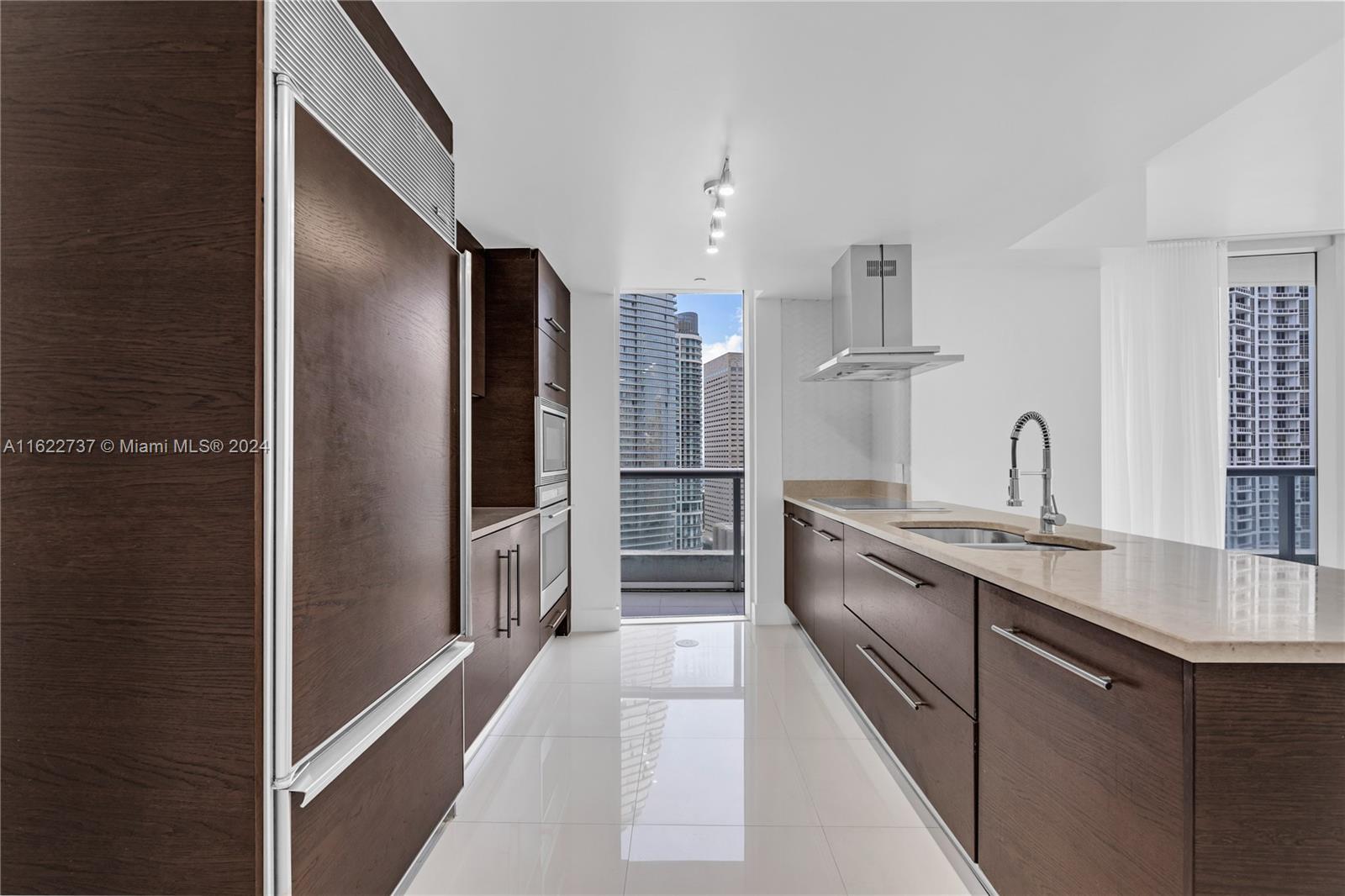 495 Brickell Ave # 2302
