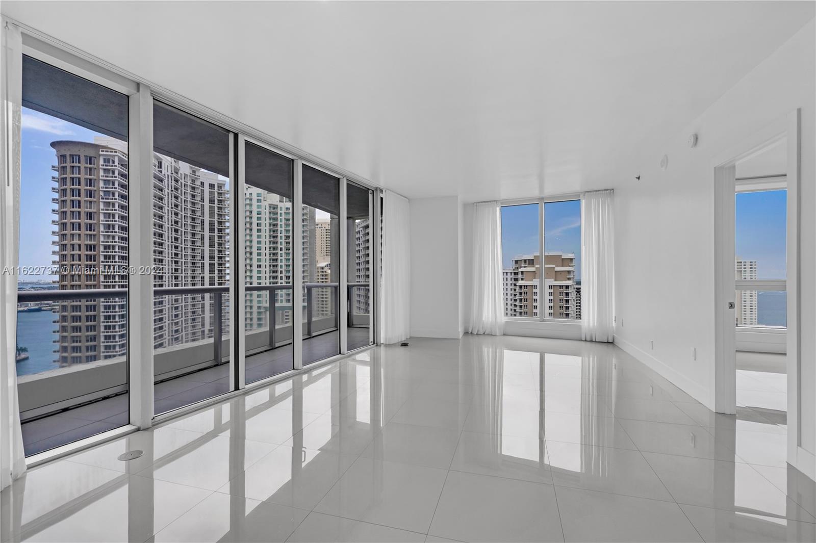 495 Brickell Ave # 2302