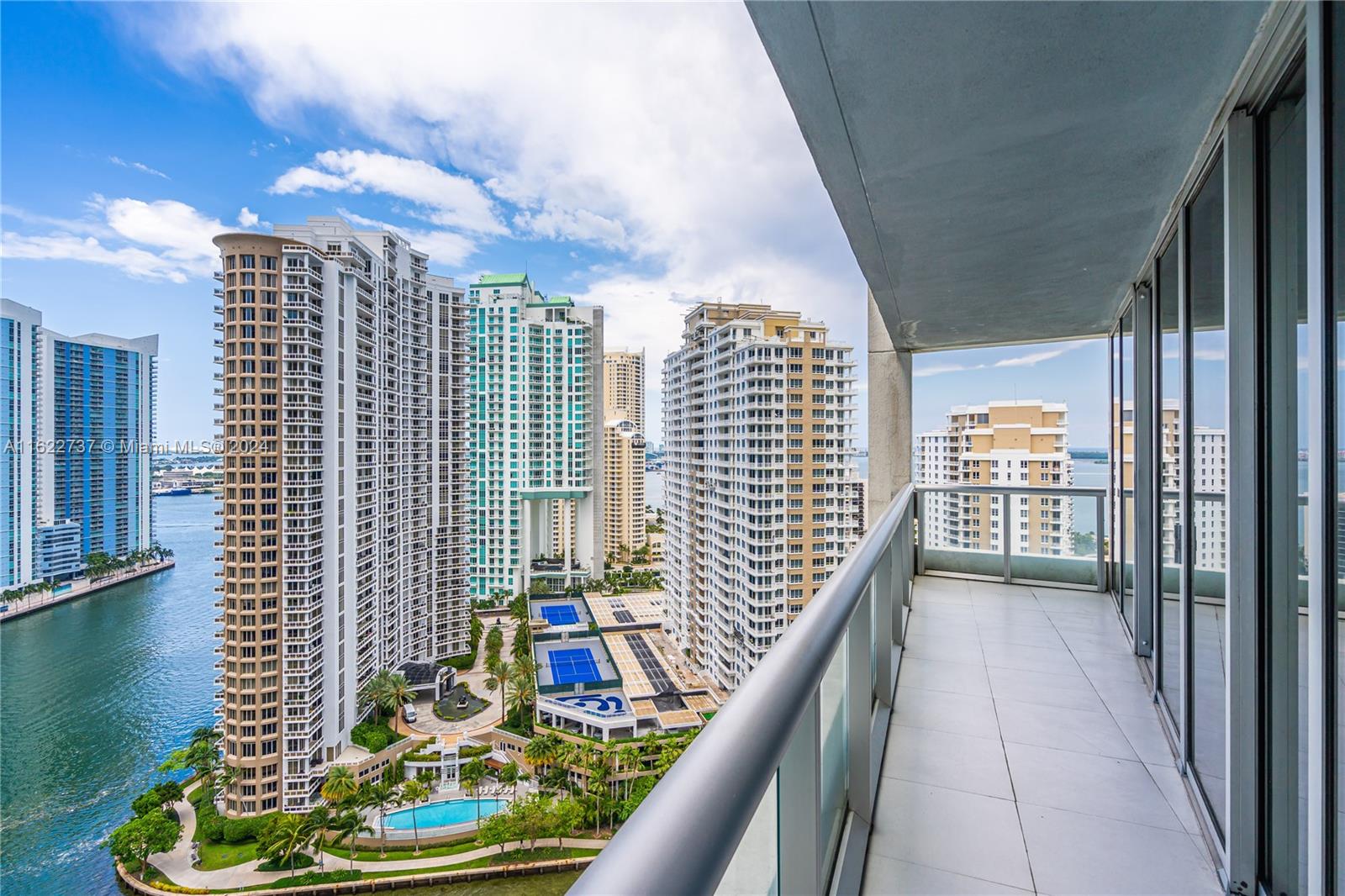 495 Brickell Ave # 2302