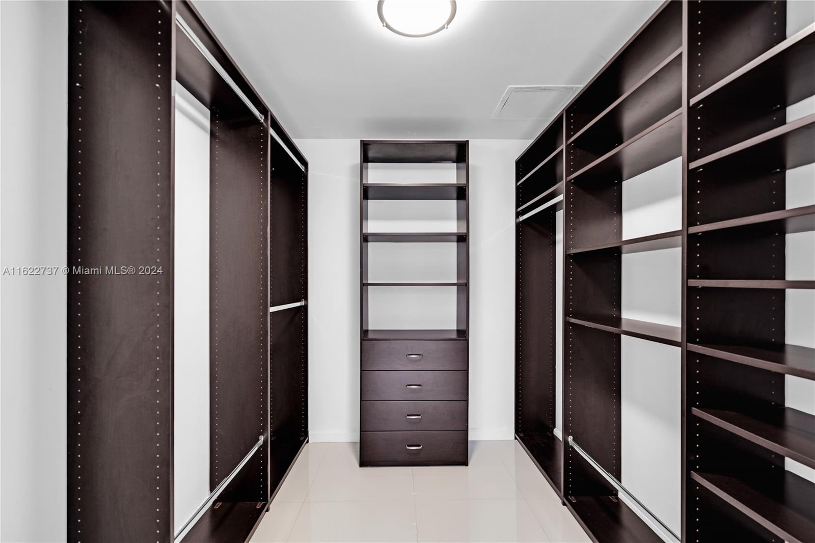 495 Brickell Ave # 2302