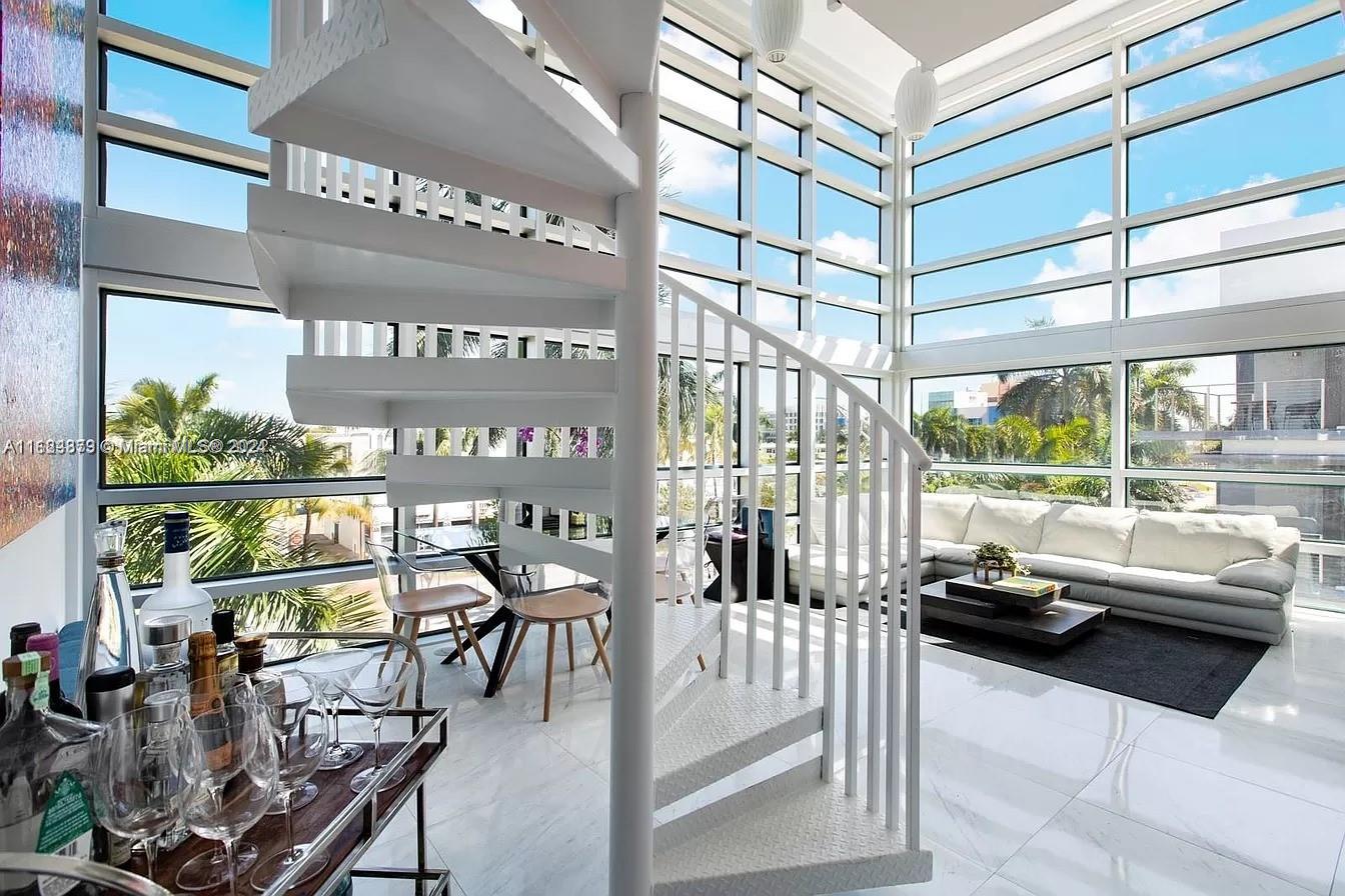 421 Meridian Ave # 15