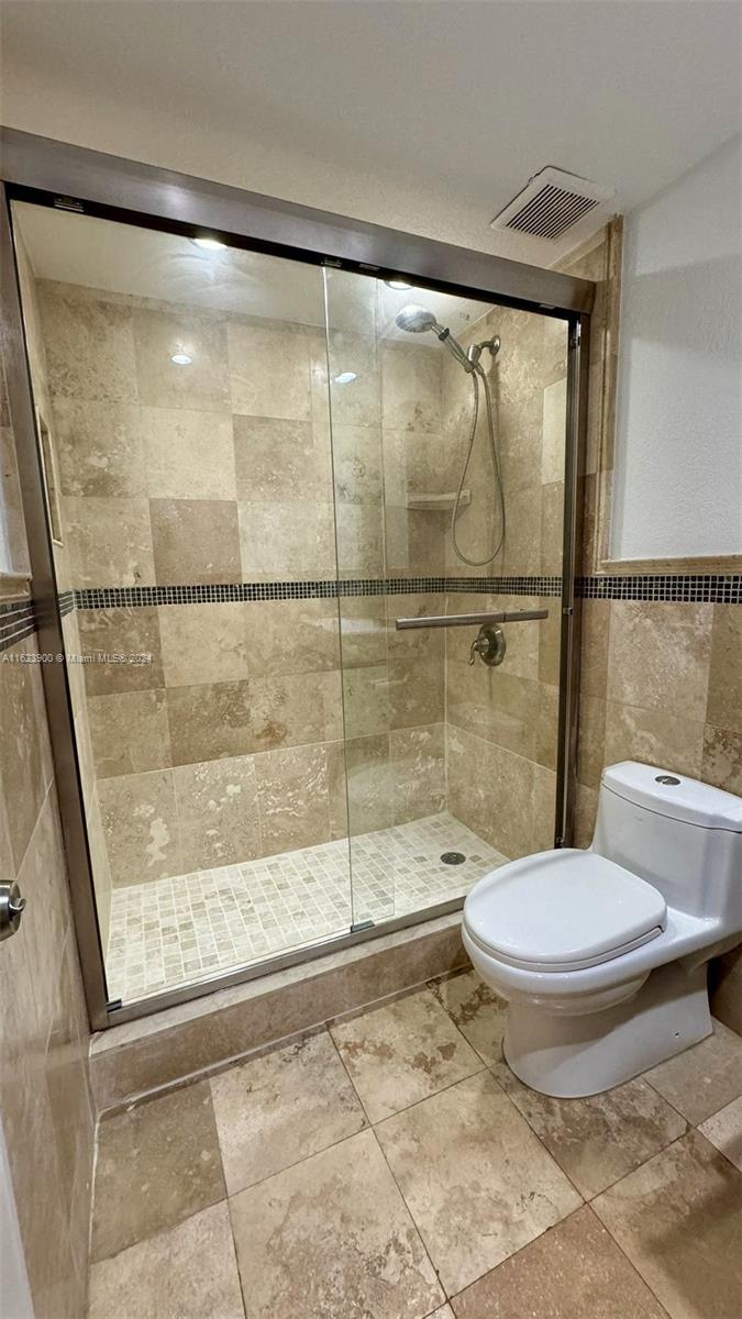 7015 NW 173rd Dr # 208