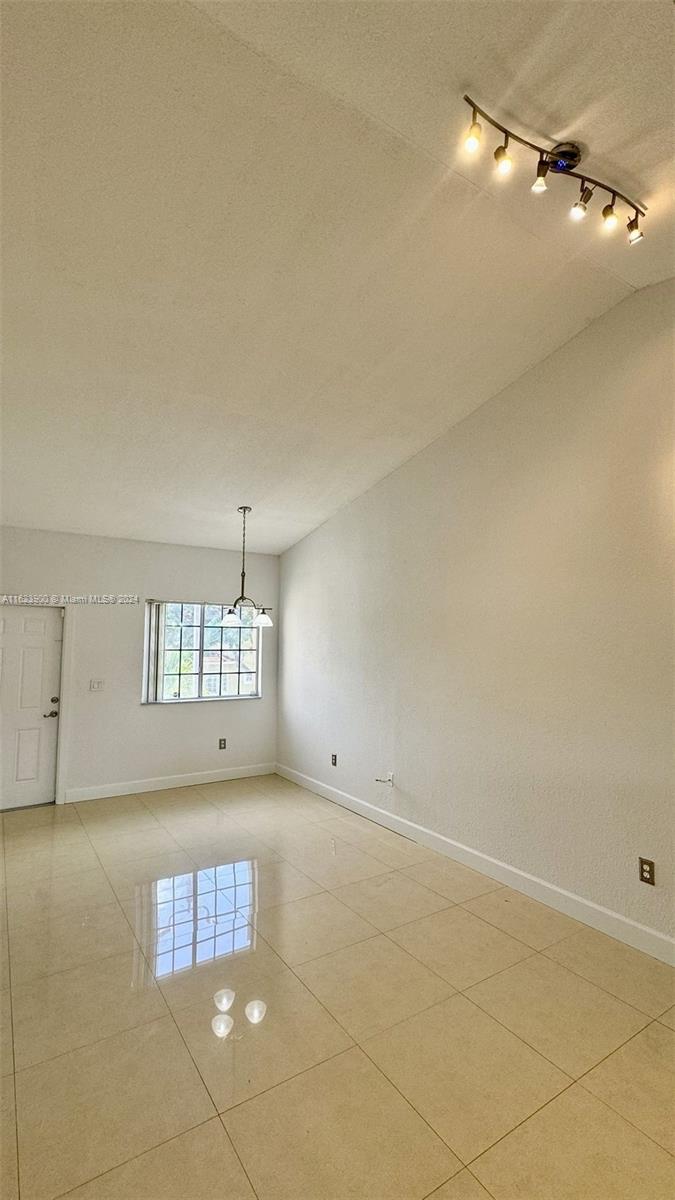 7015 NW 173rd Dr # 208