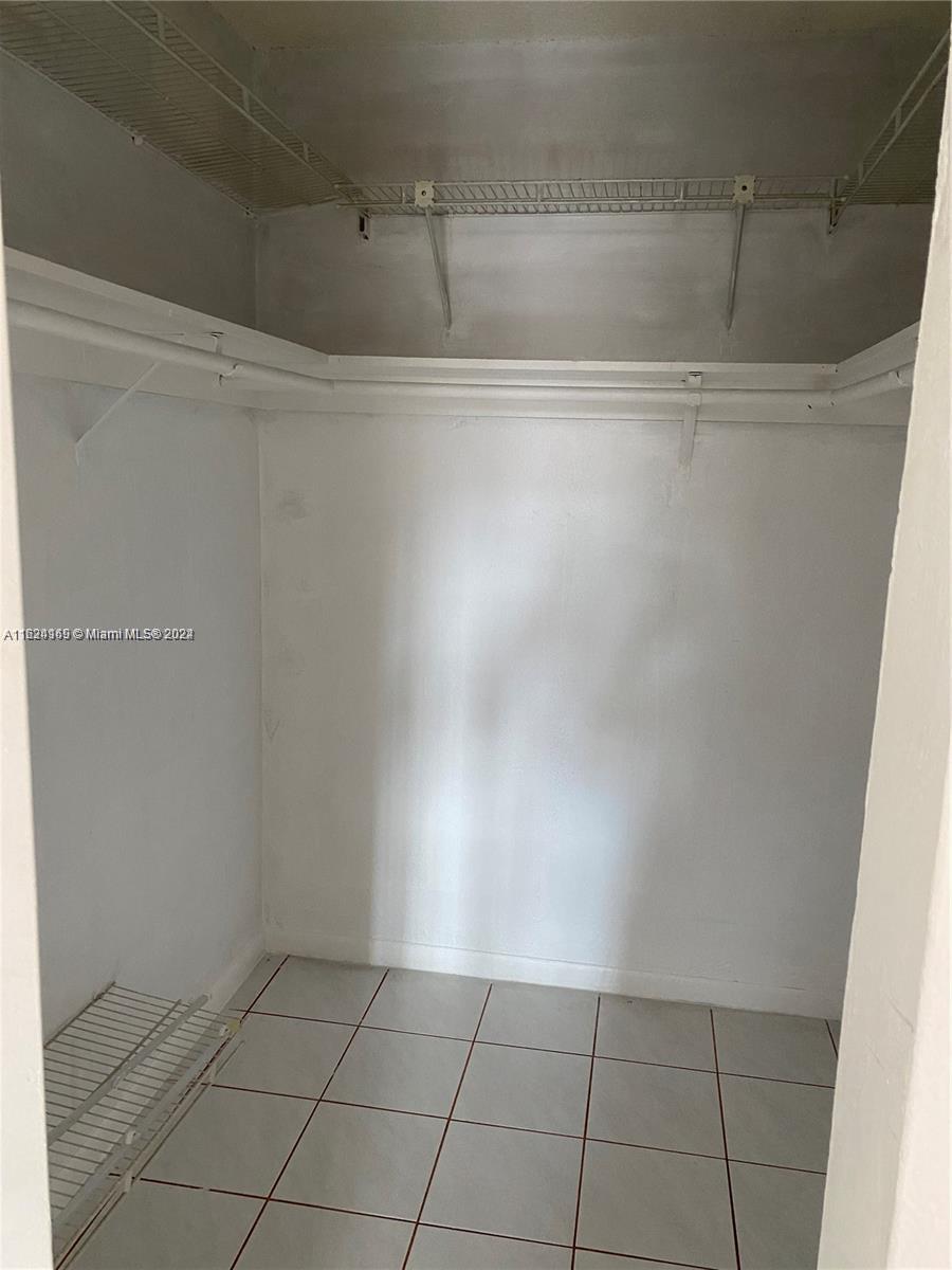 11219 SW 88th St # 106C