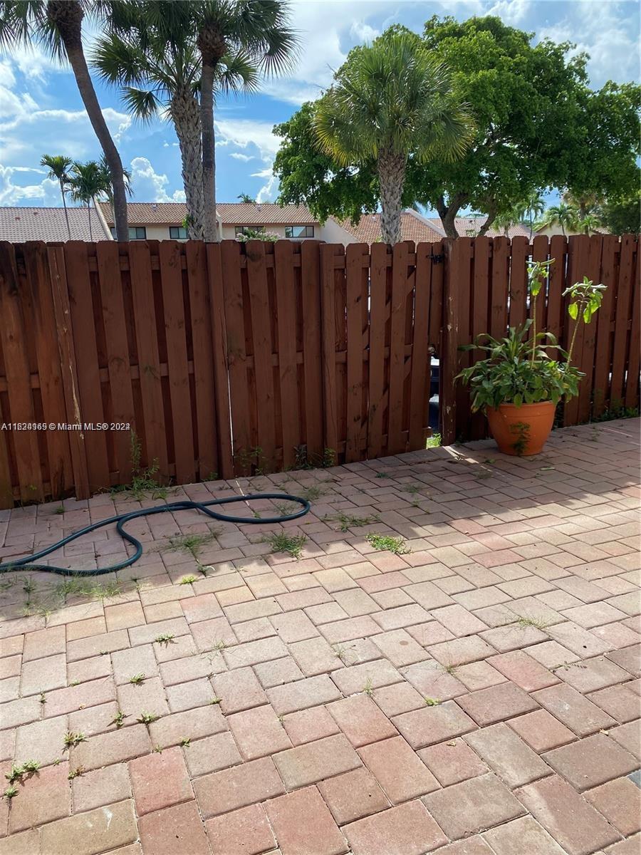 11219 SW 88th St # 106C