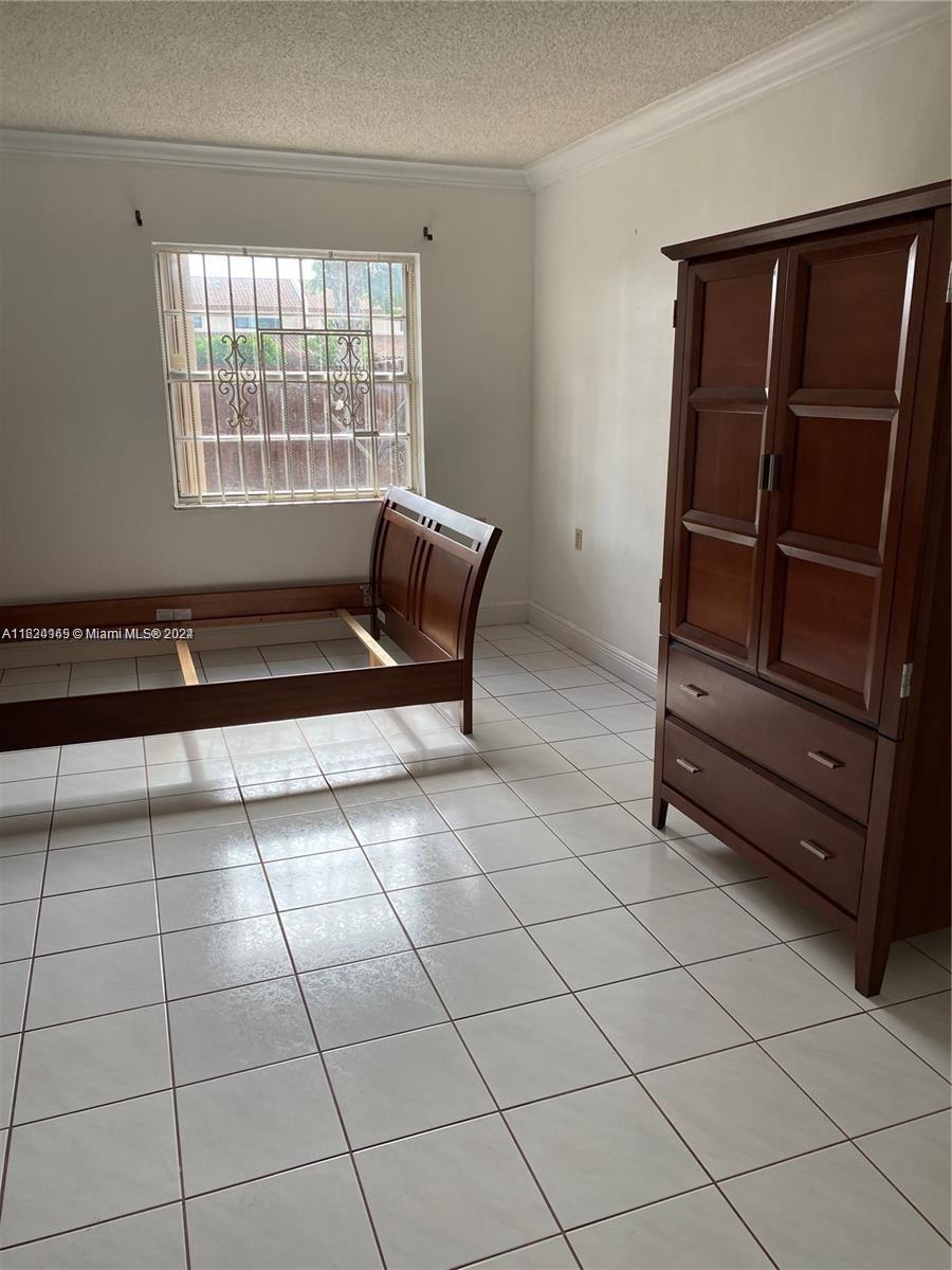 11219 SW 88th St # 106C