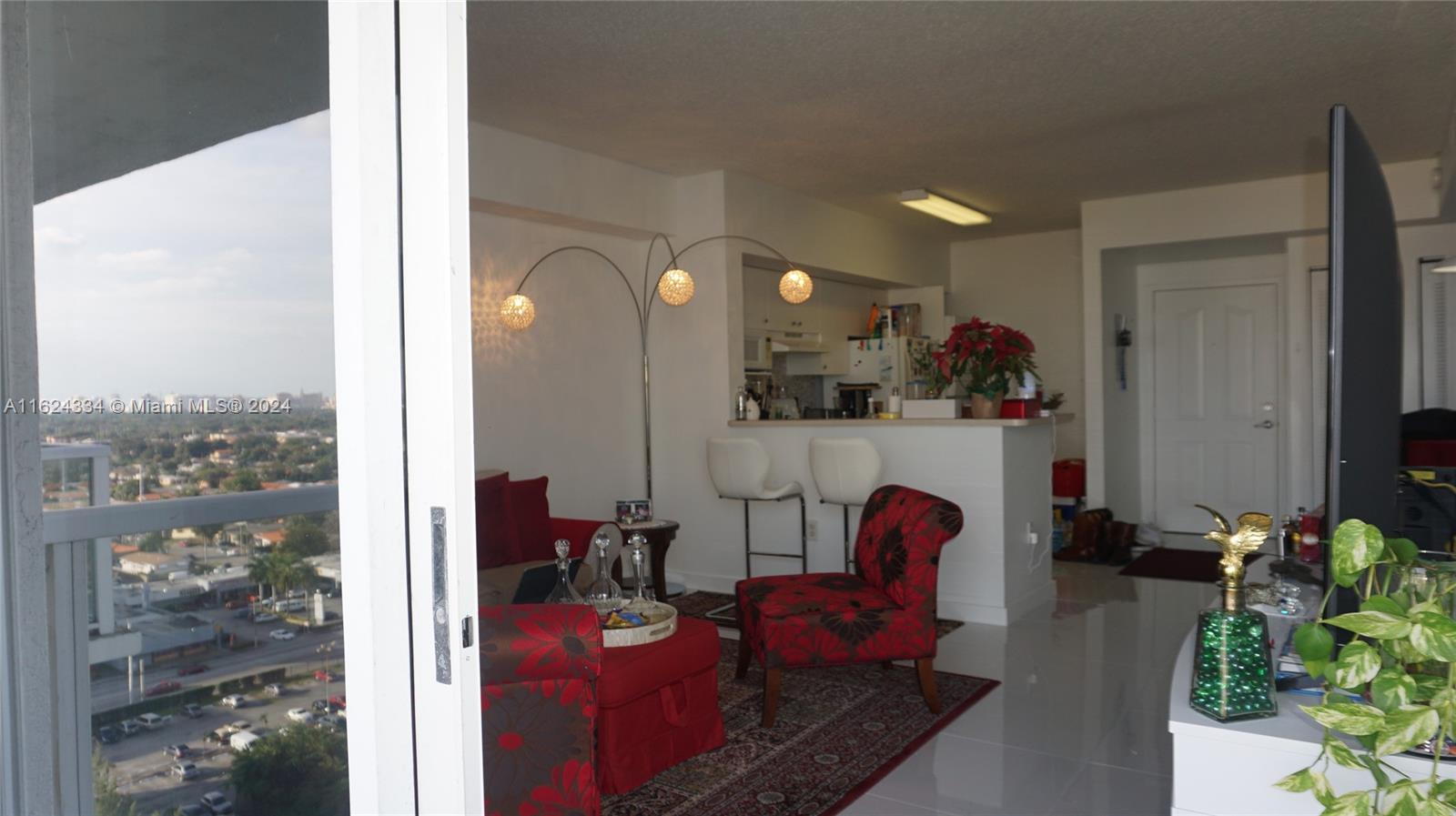 5077 NW 7TH. ST # 9 Unit: TS-9