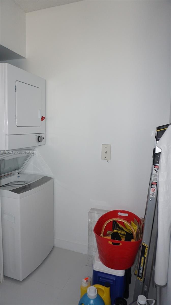 5077 NW 7TH. ST # 9 Unit: TS-9