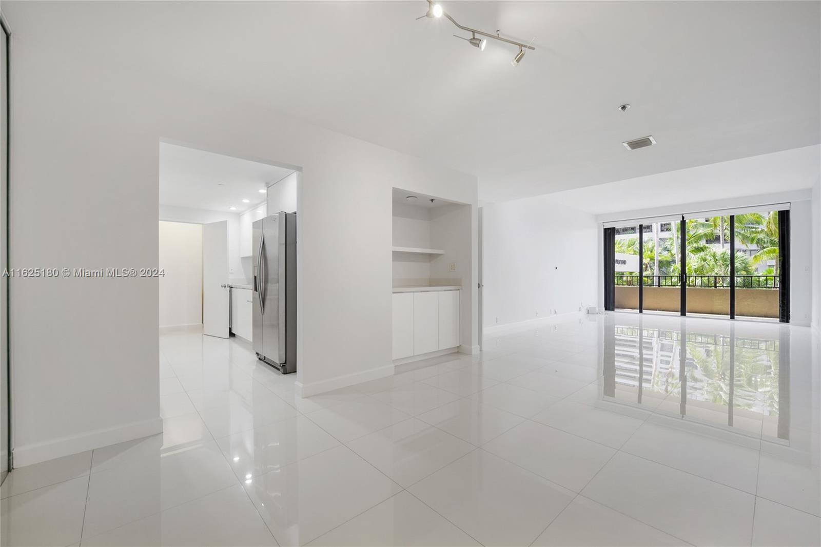 251 CRANDON BL # 224