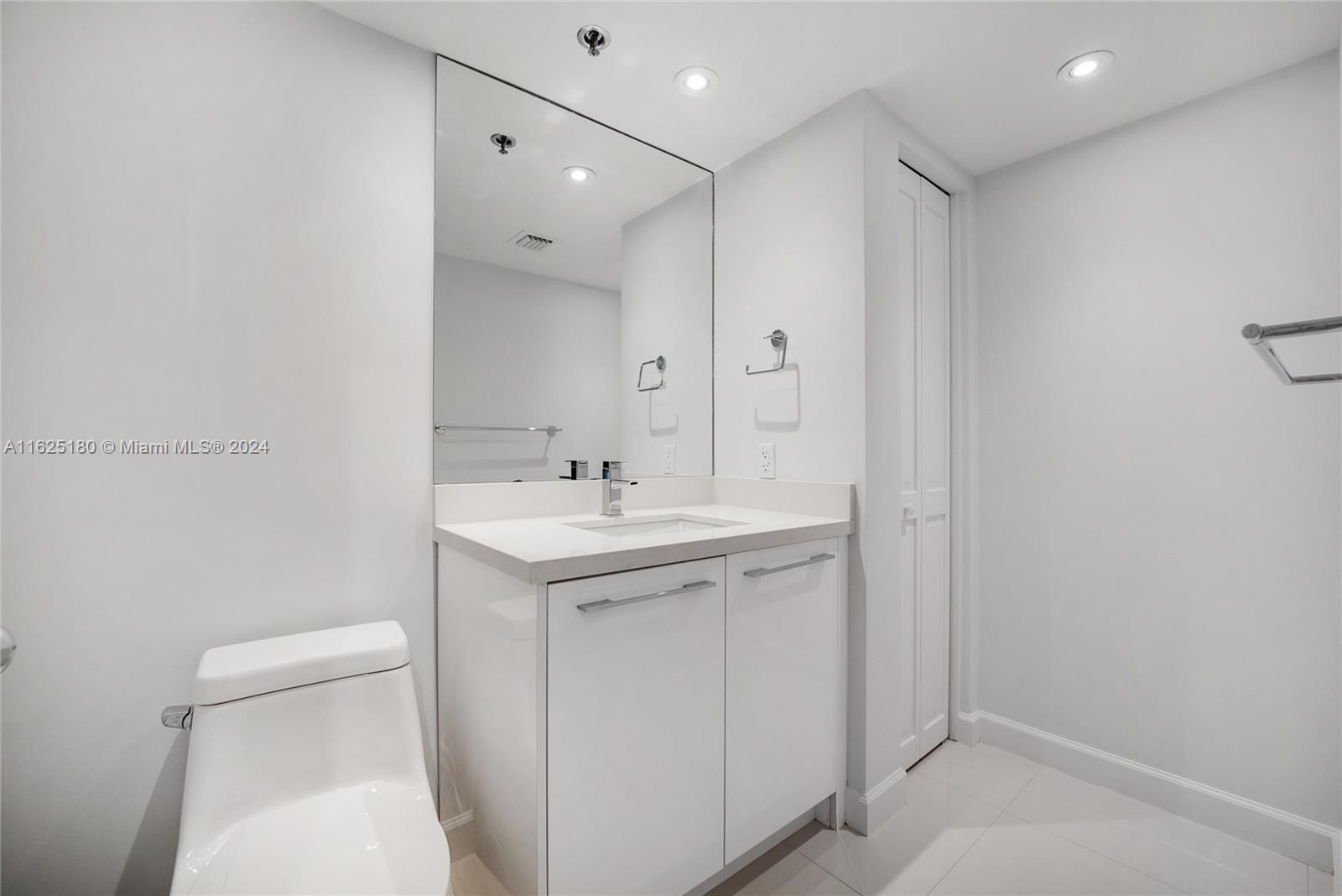 251 CRANDON BL # 224