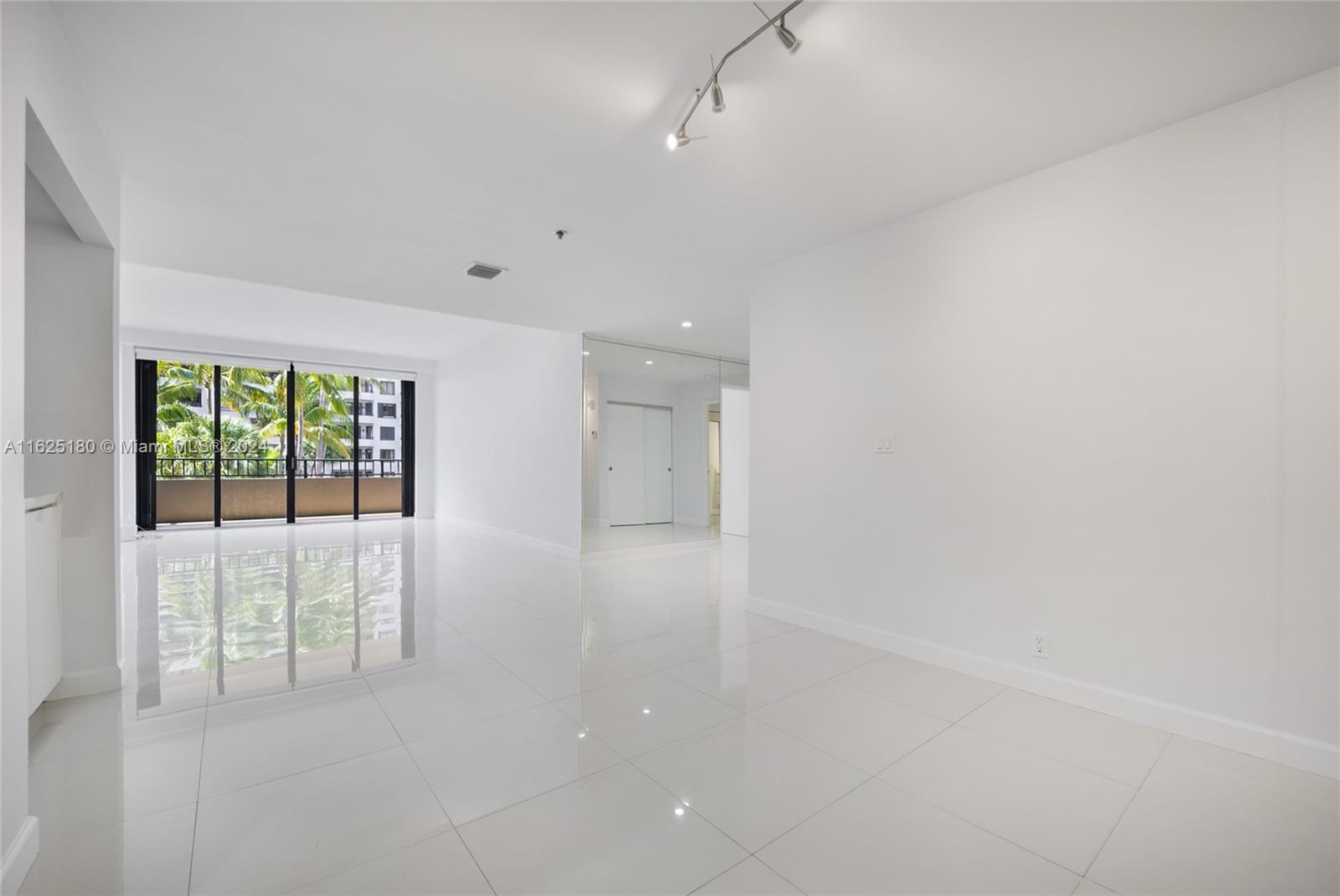 251 CRANDON BL # 224