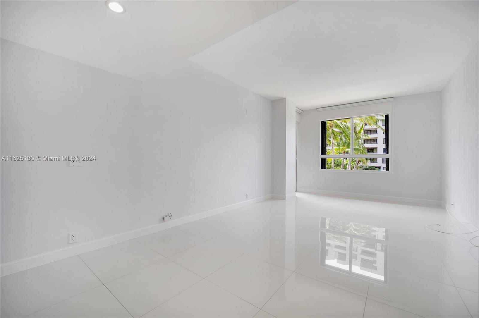 251 CRANDON BL # 224