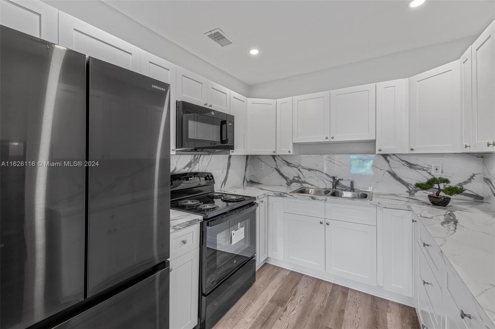 13140 NW 18th Ave # 1