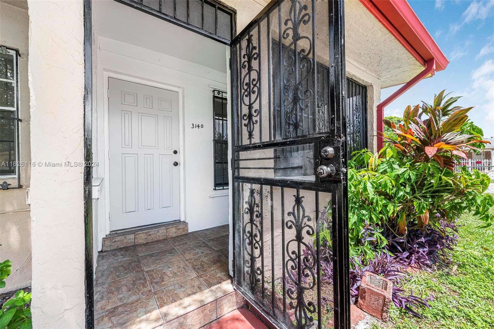 13140 NW 18th Ave # 1