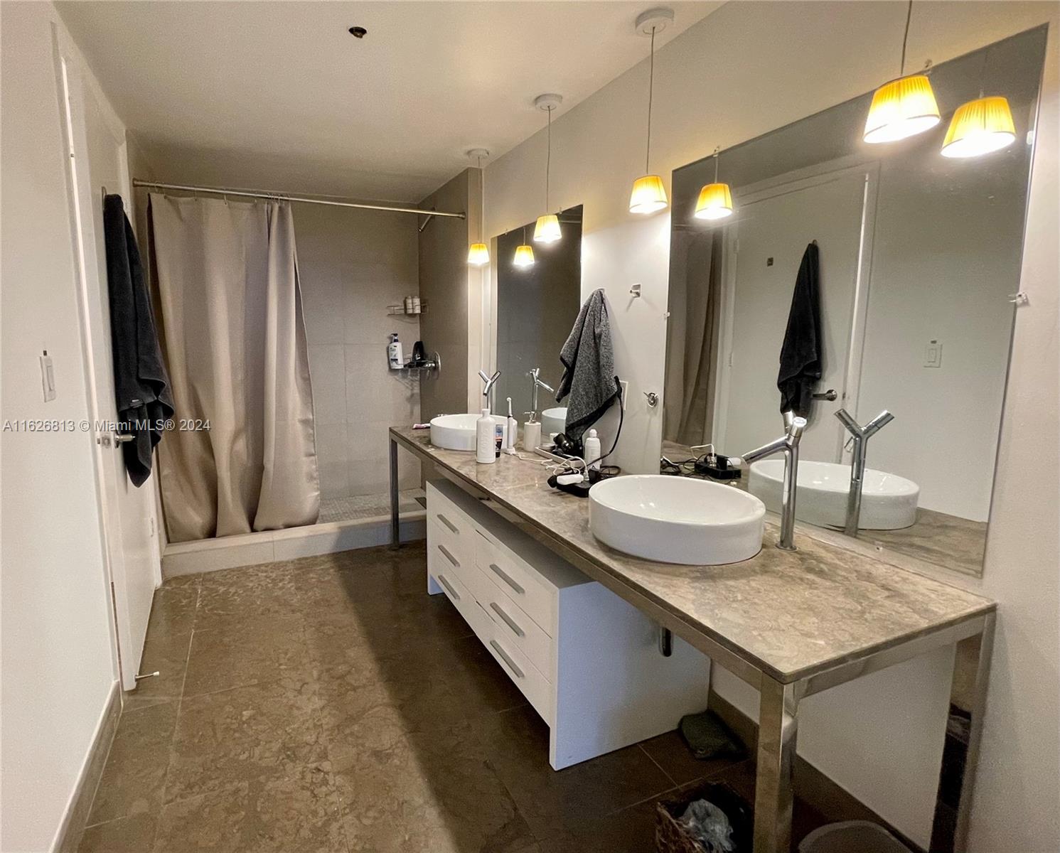 465 BRICKELL AVENUE # 4906
