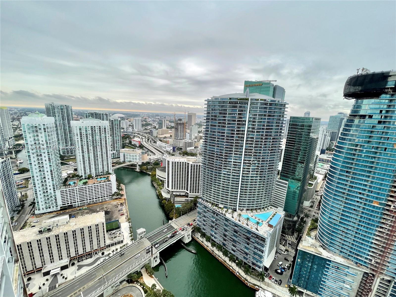 465 BRICKELL AVENUE # 4906