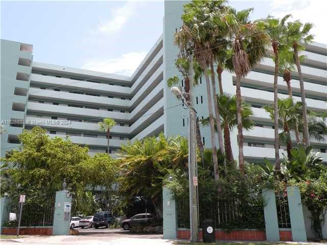 1700 NW N River Dr # 601