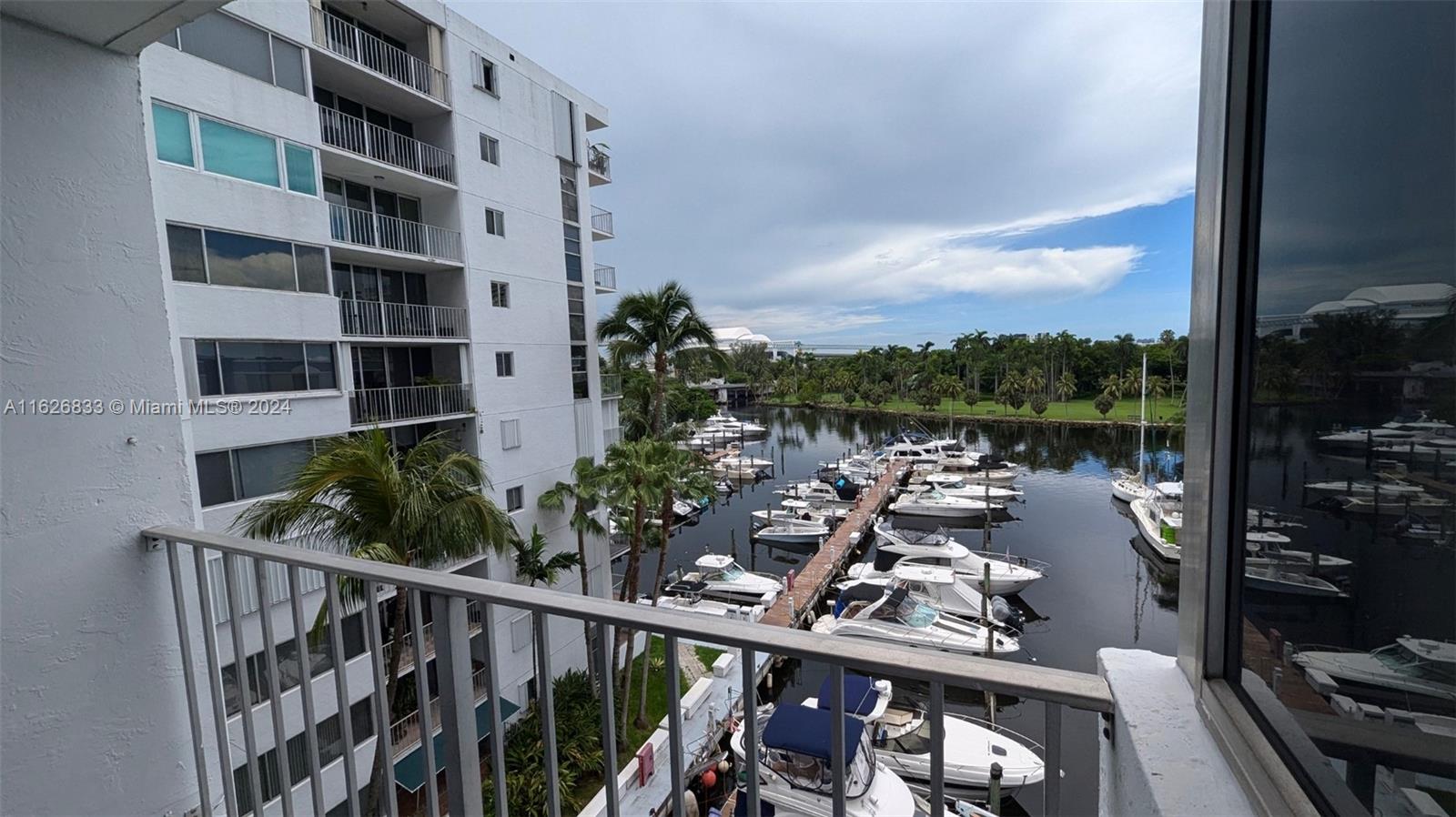 1700 NW N River Dr # 601