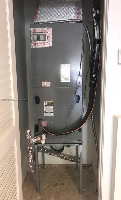 8463 W Oakland Park Blvd