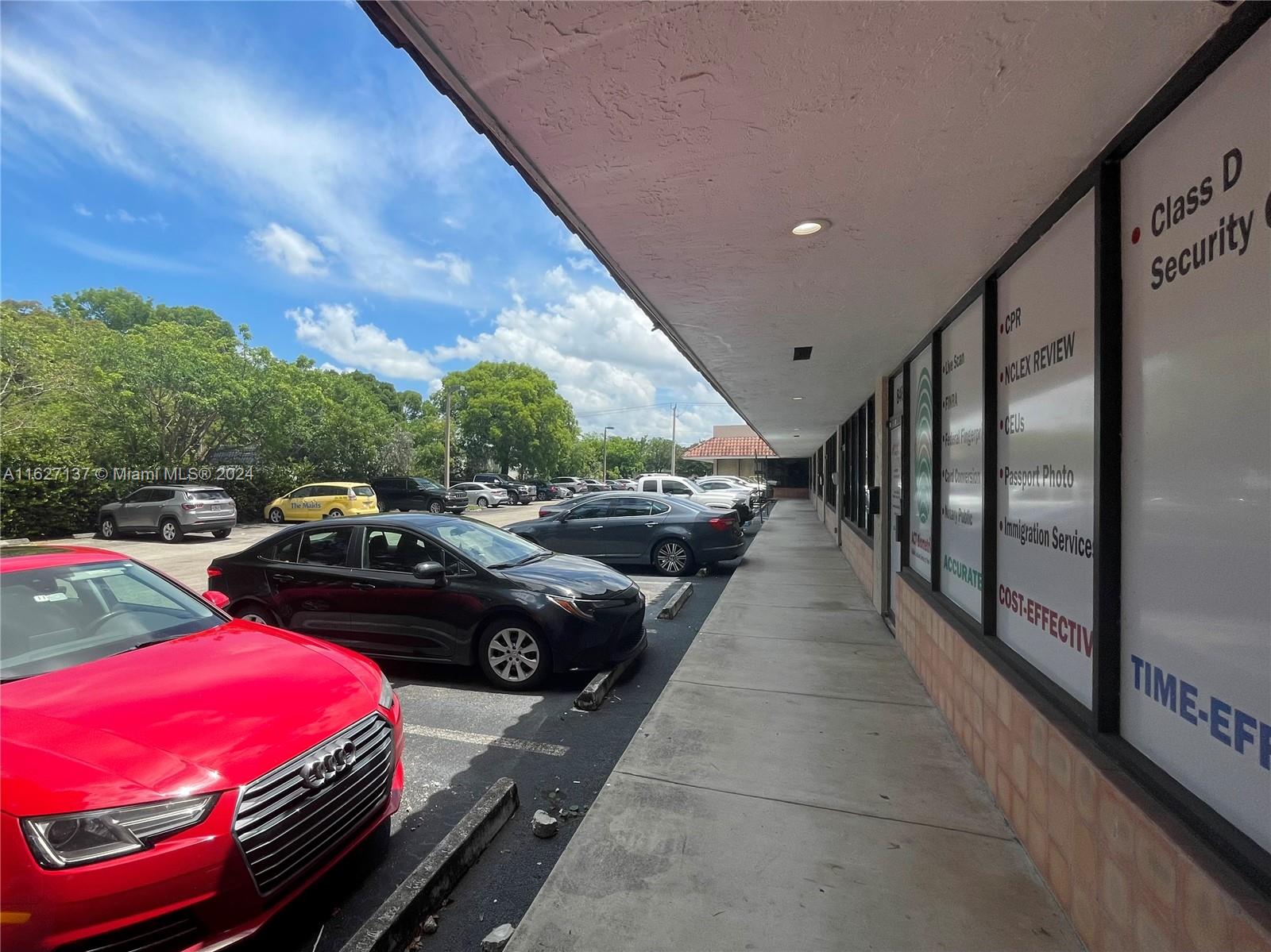 8463 W Oakland Park Blvd